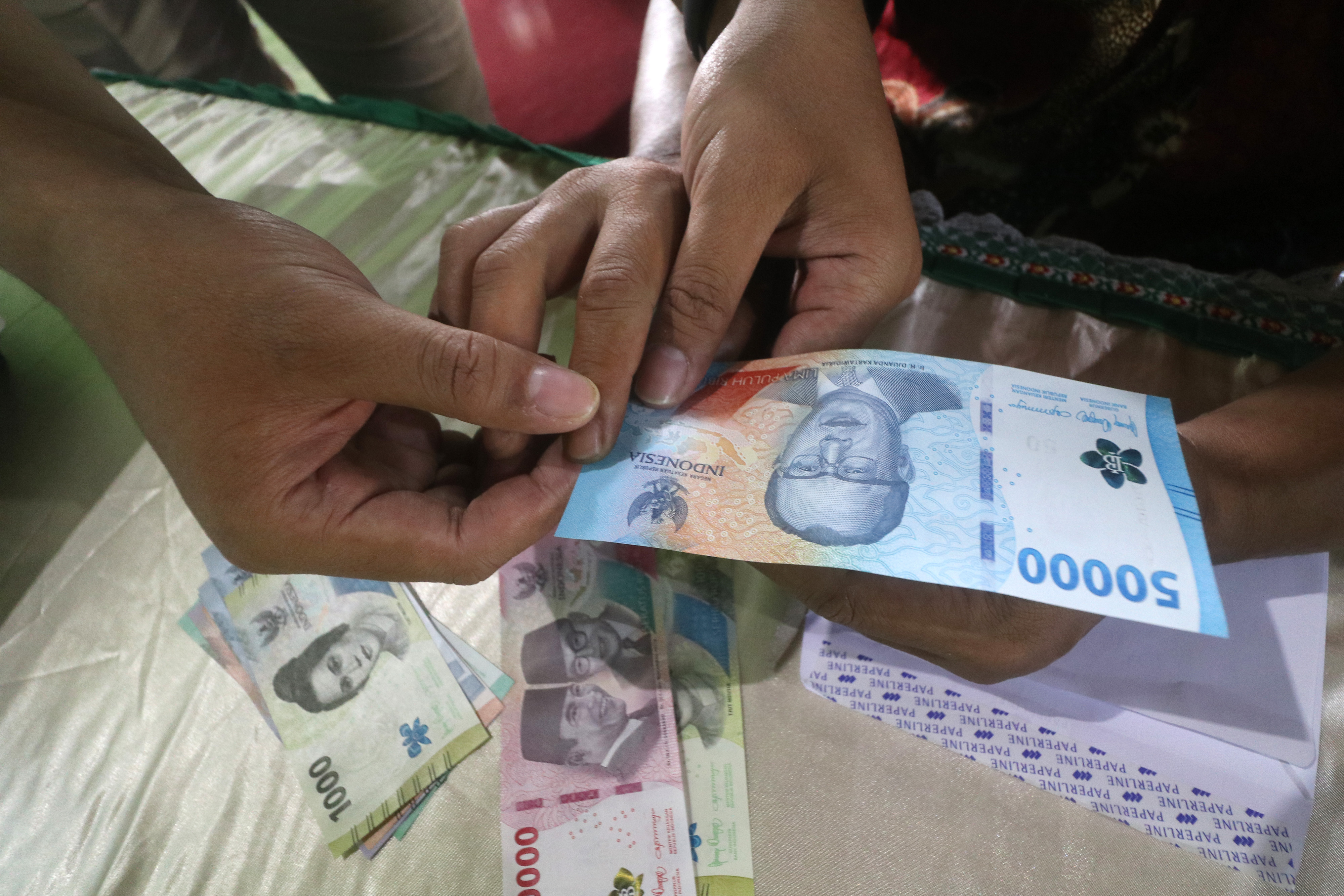 Sosialisasi Keaslian Uang Rupiah Kepada Tuna Netra