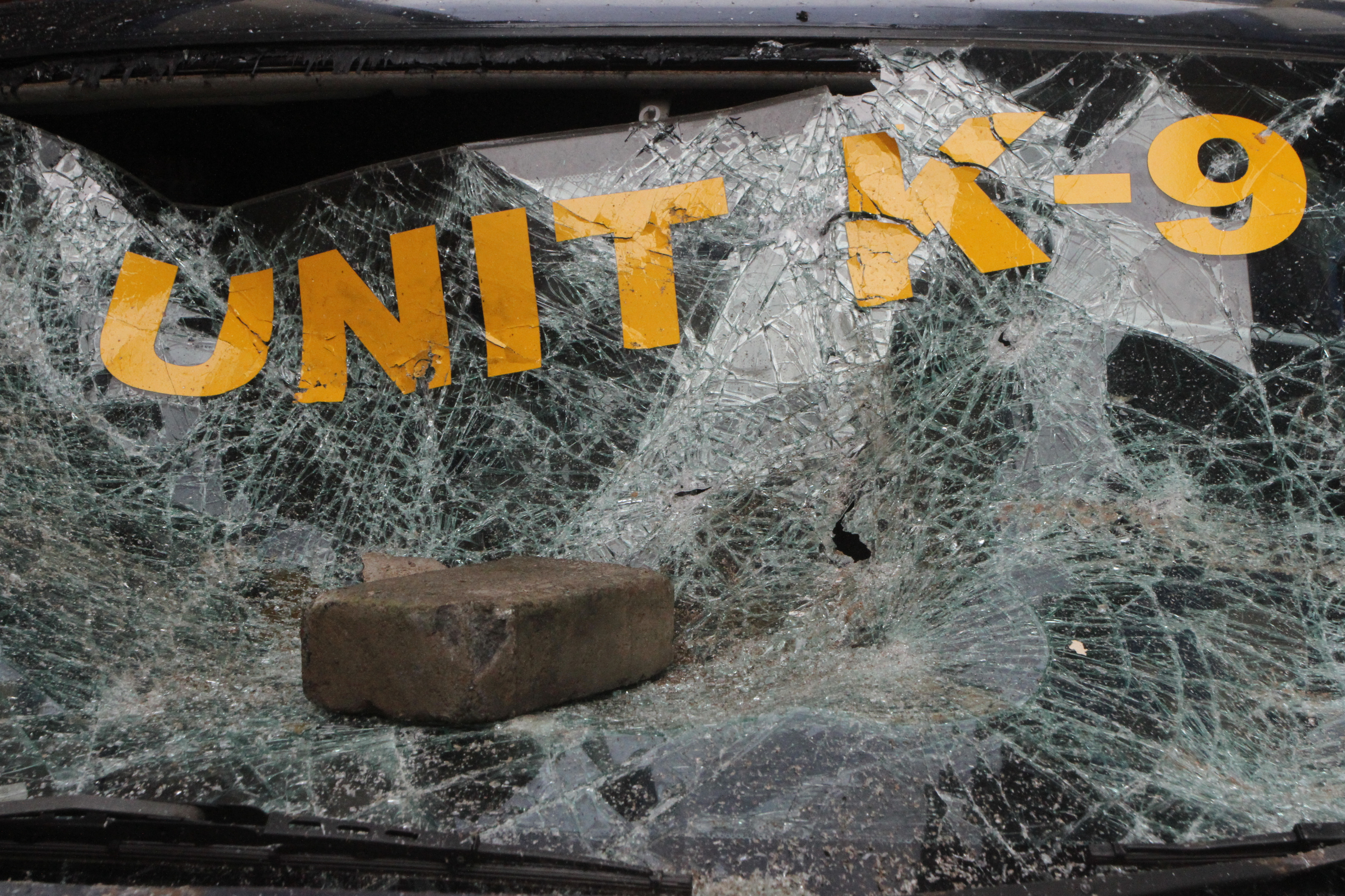 Suasana Pascakerusuhan di Stadion Kanjuruhan Malang
