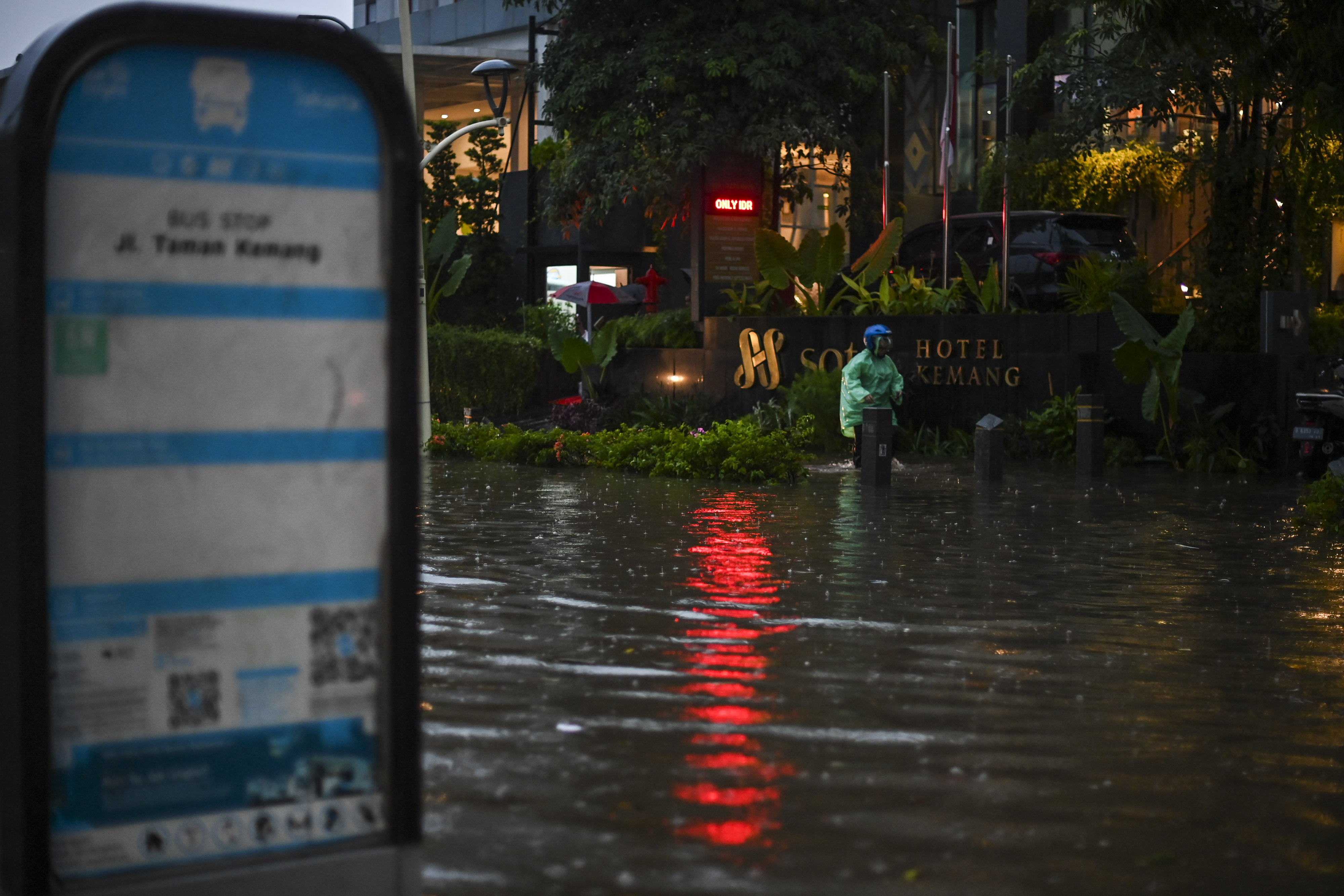 Banjir di Kemang Raya Jakarta