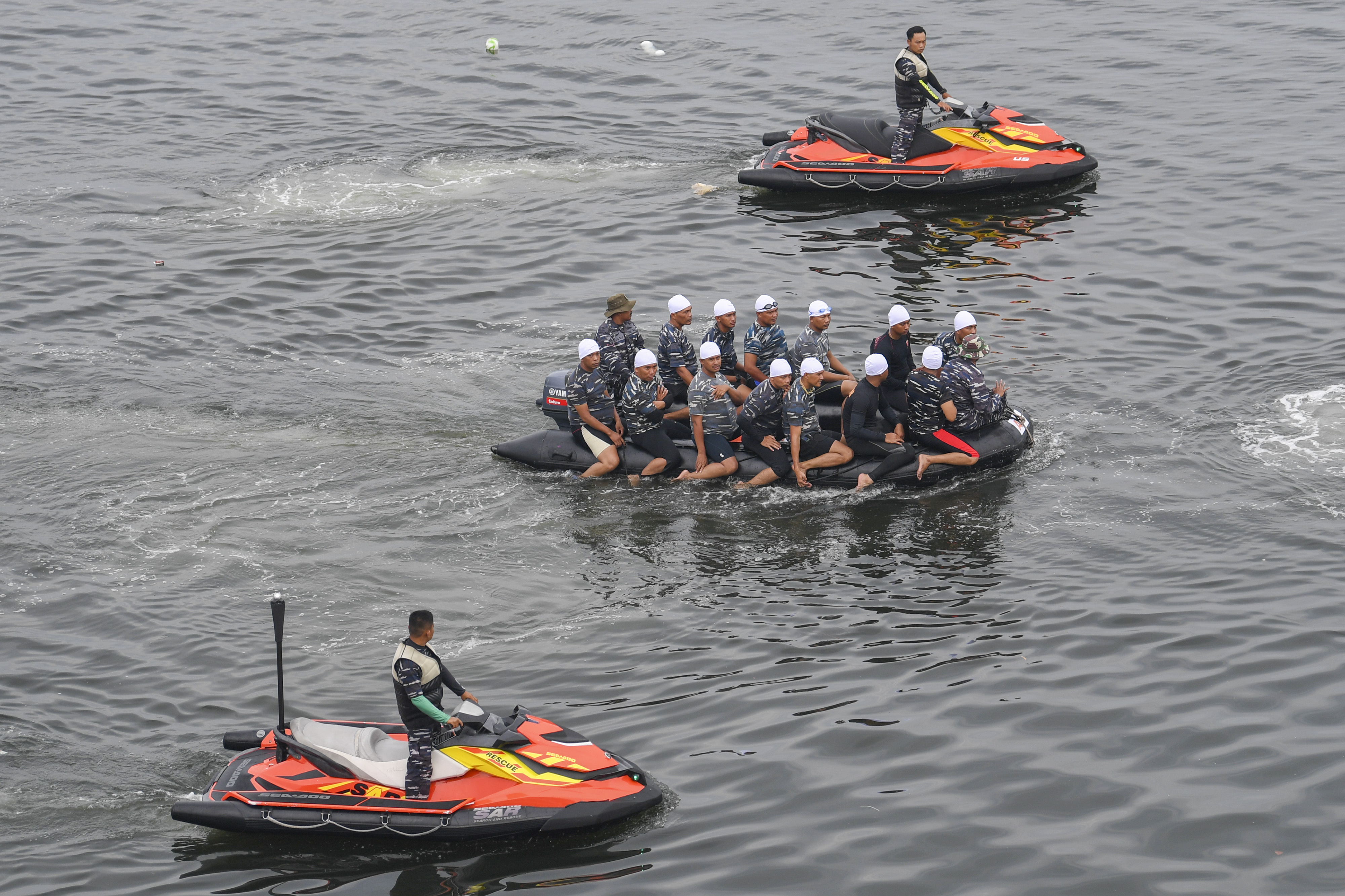 Water Trappen HUT ke-77 TNI