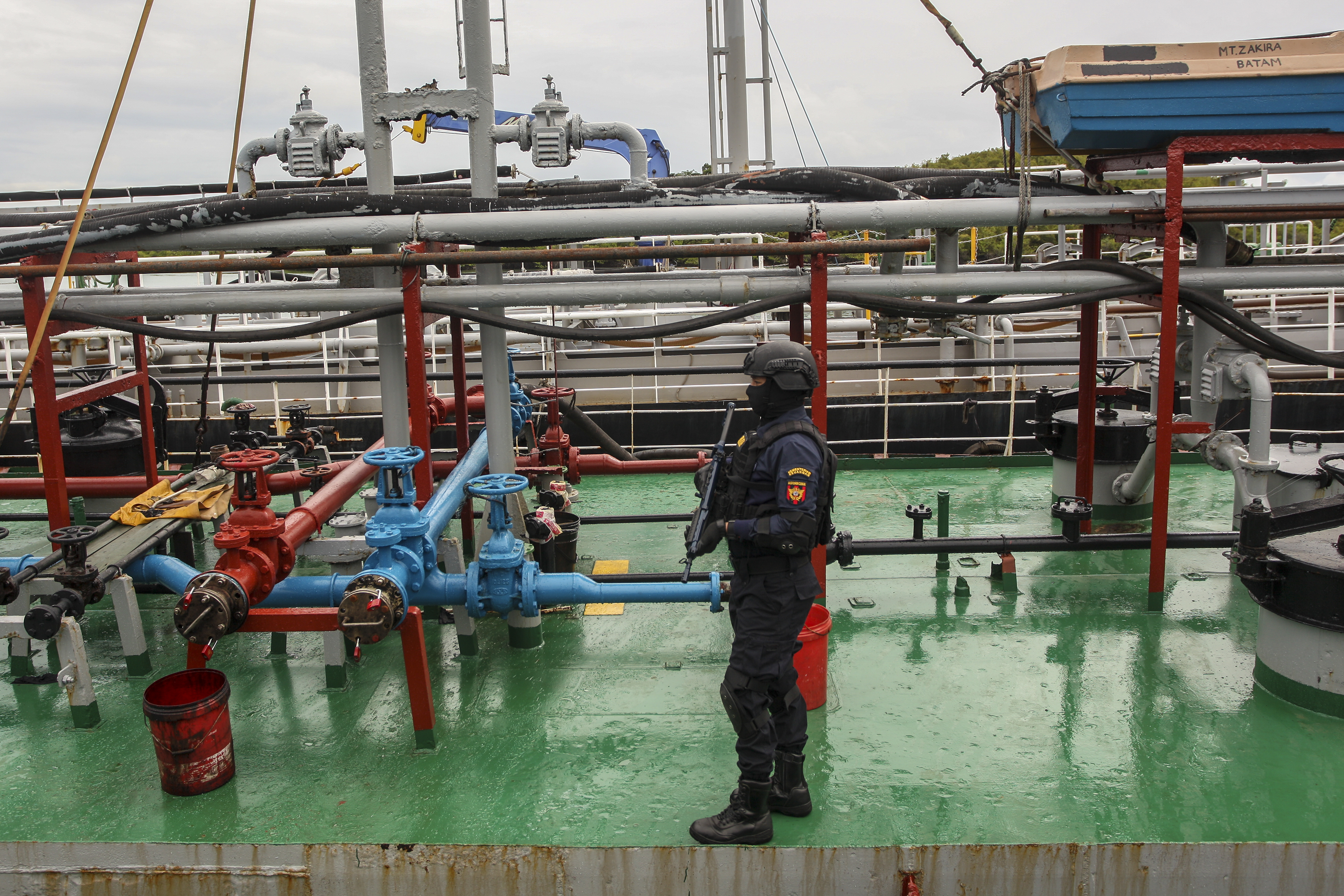 Bea Cukai Amankan Kapal Tanker di Perairan Kepri