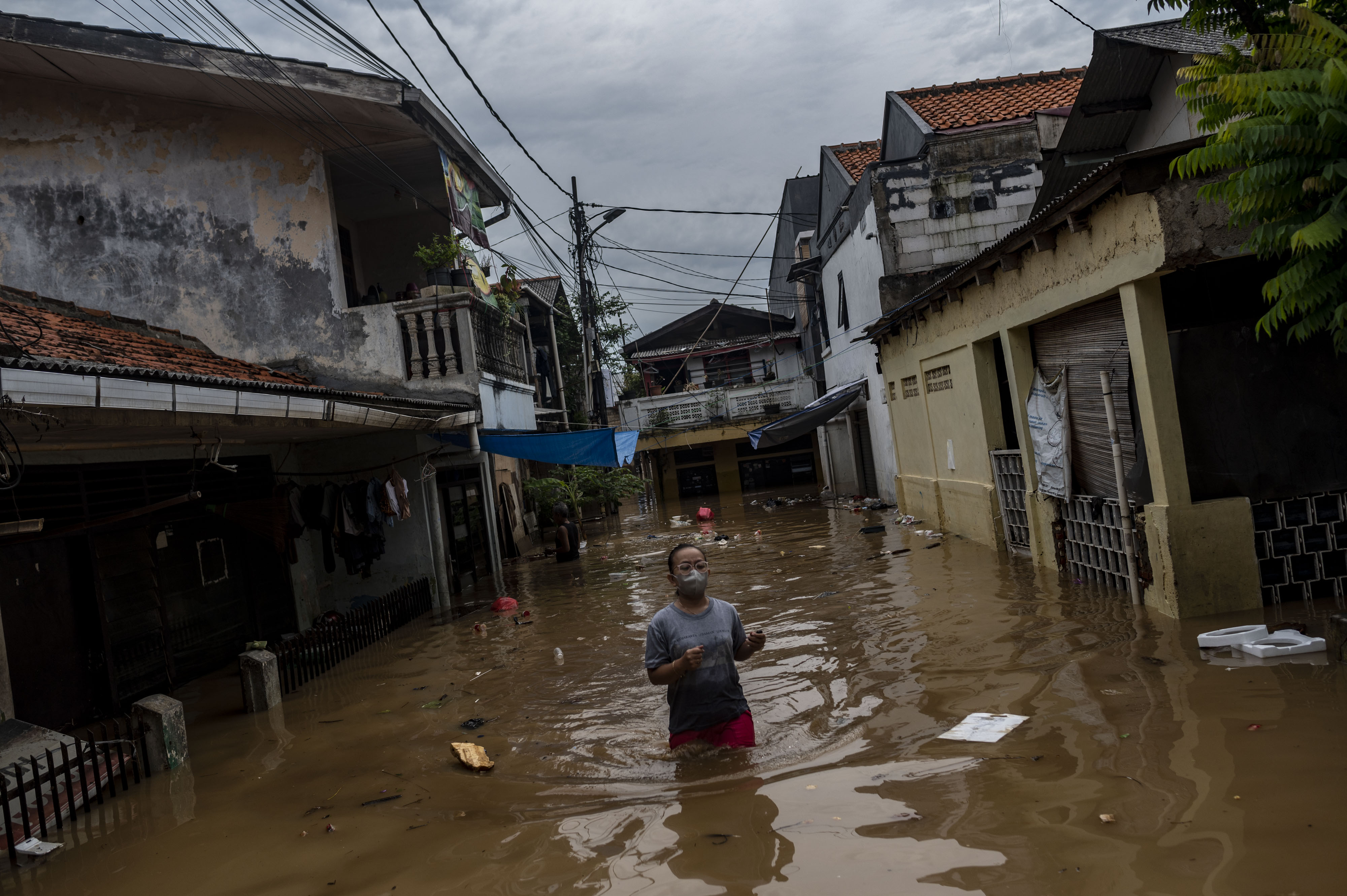 Banjir di Jakarta Akibat Luapan Sungai Ciliwung