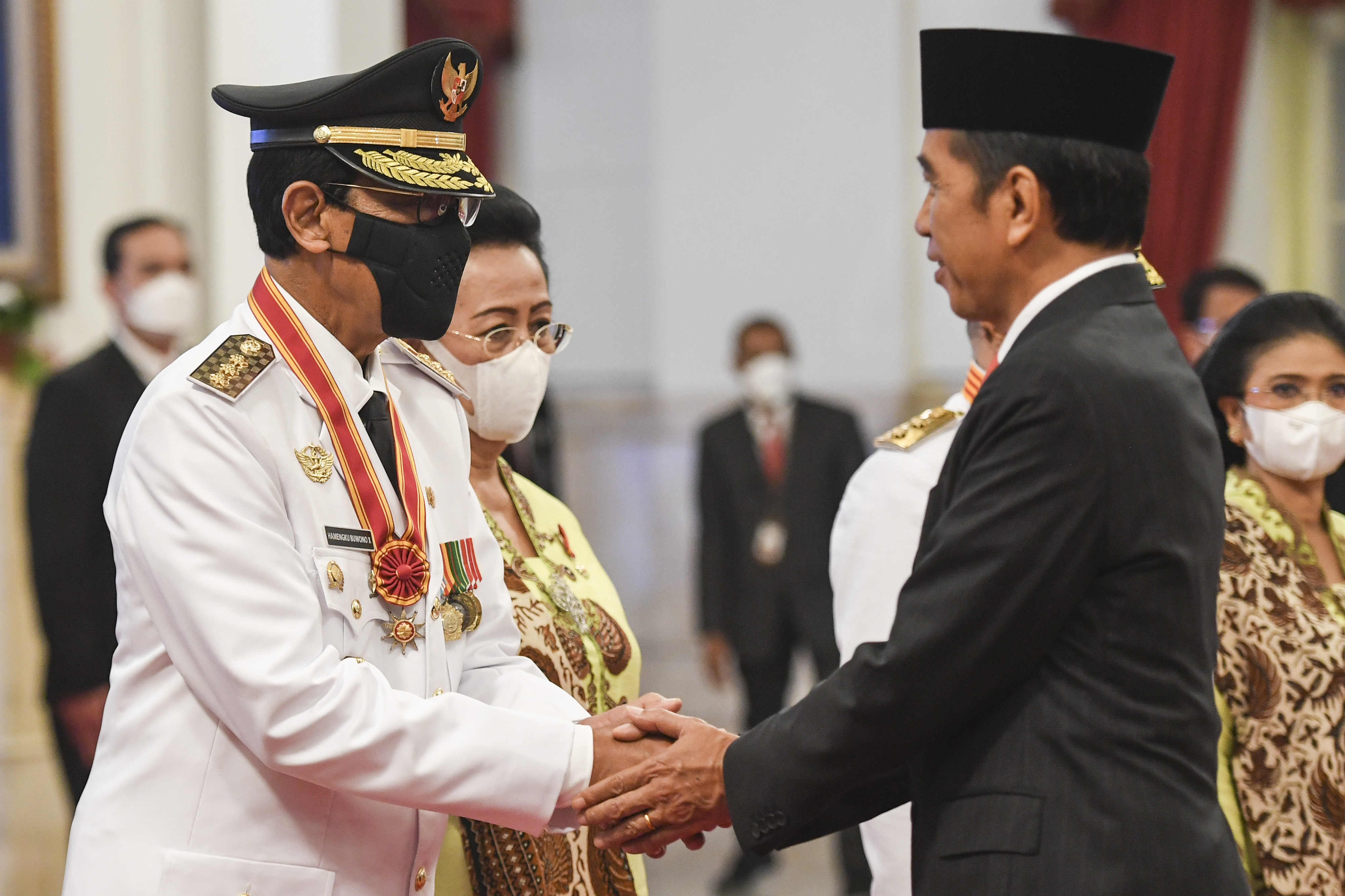 Presiden Jokowi Melantik Gubernur dan Wakil Gubernur DIY
