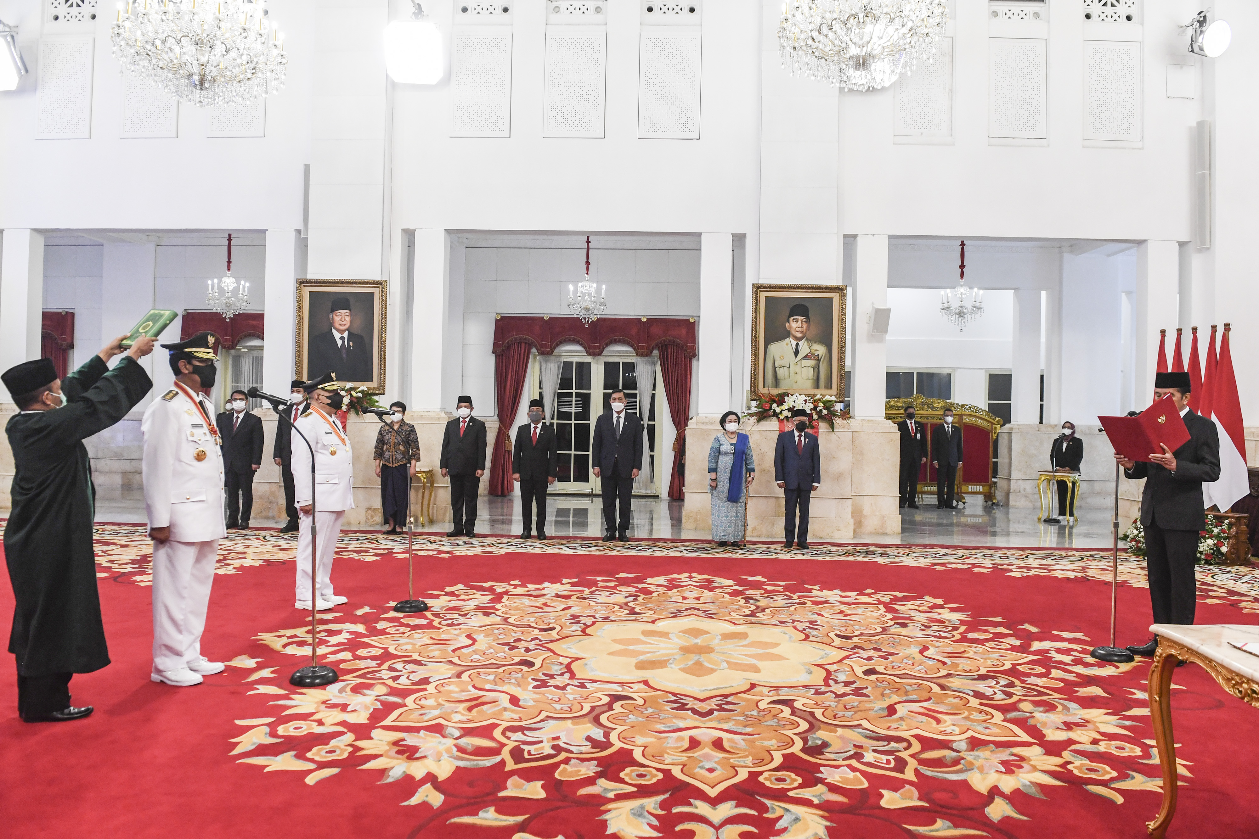 Presiden Jokowi Melantik Gubernur dan Wakil Gubernur DIY