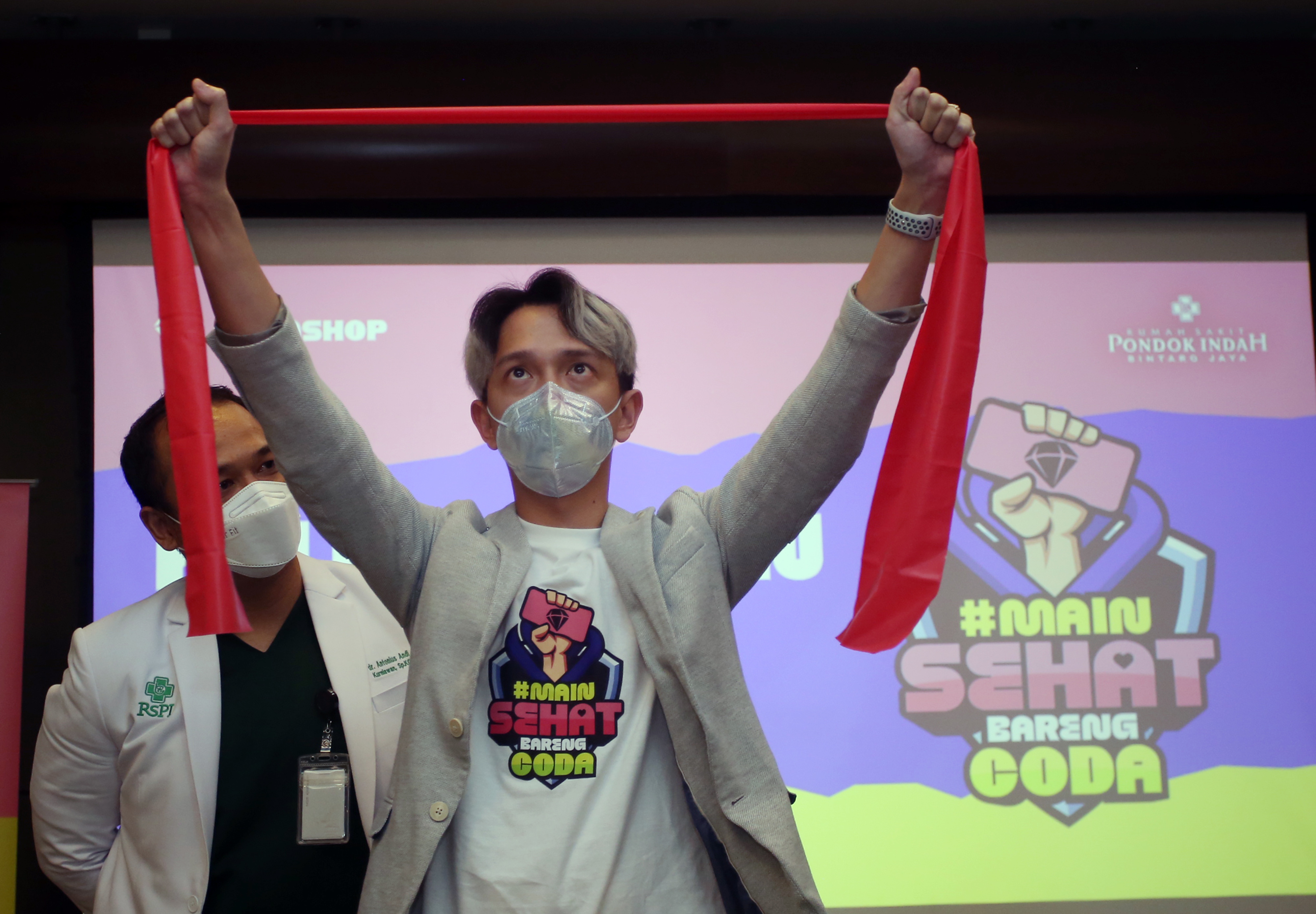 Edukasi Kesehatan Pemain E-Sport Indonesia