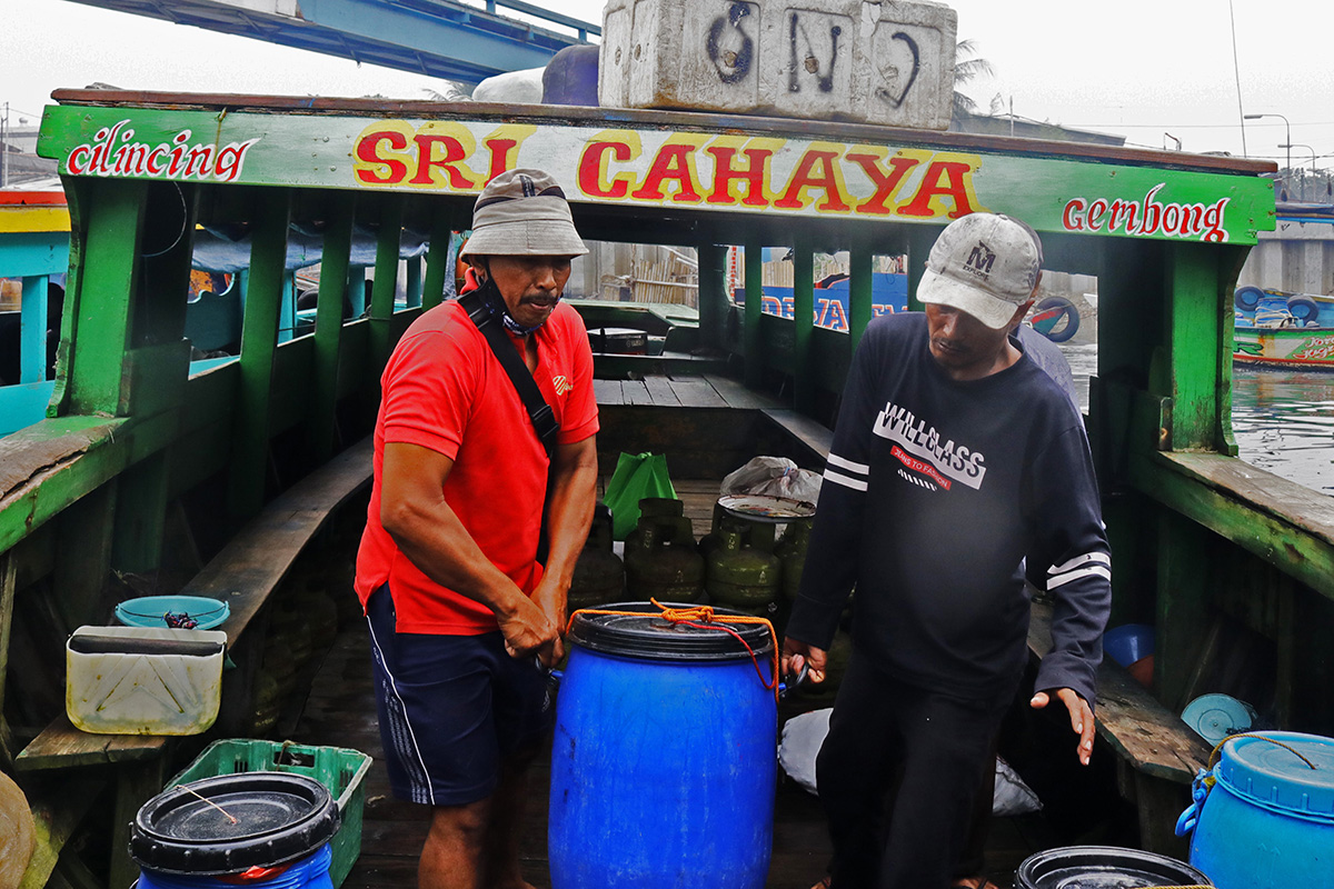 BLT Pengalihan Subsidi BBM Untuk Nelayan