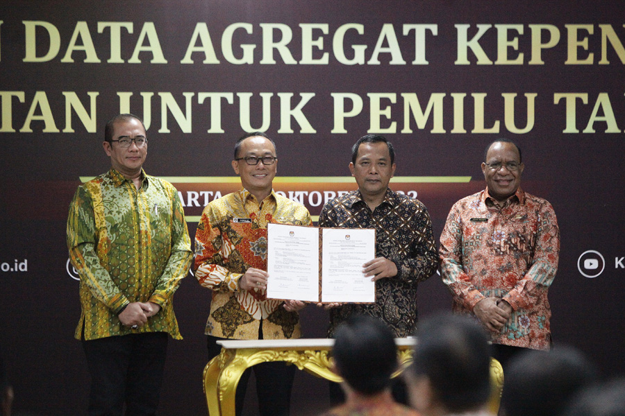 Penyerahan Data Agregat Kependudukan Pemilu