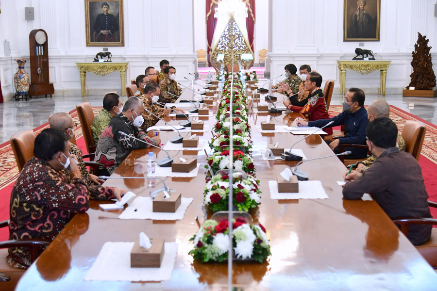 Presiden Jokowi Menerima Hasil Investigasi TGIPF