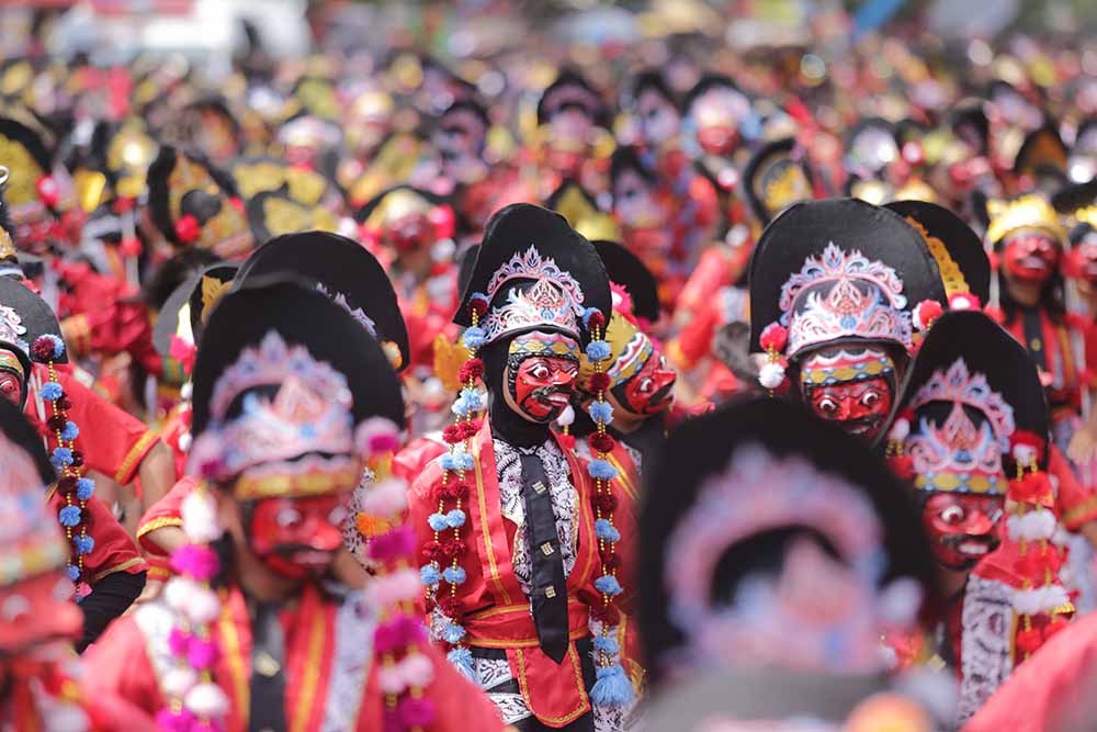 Rekor Muri Tari Topeng