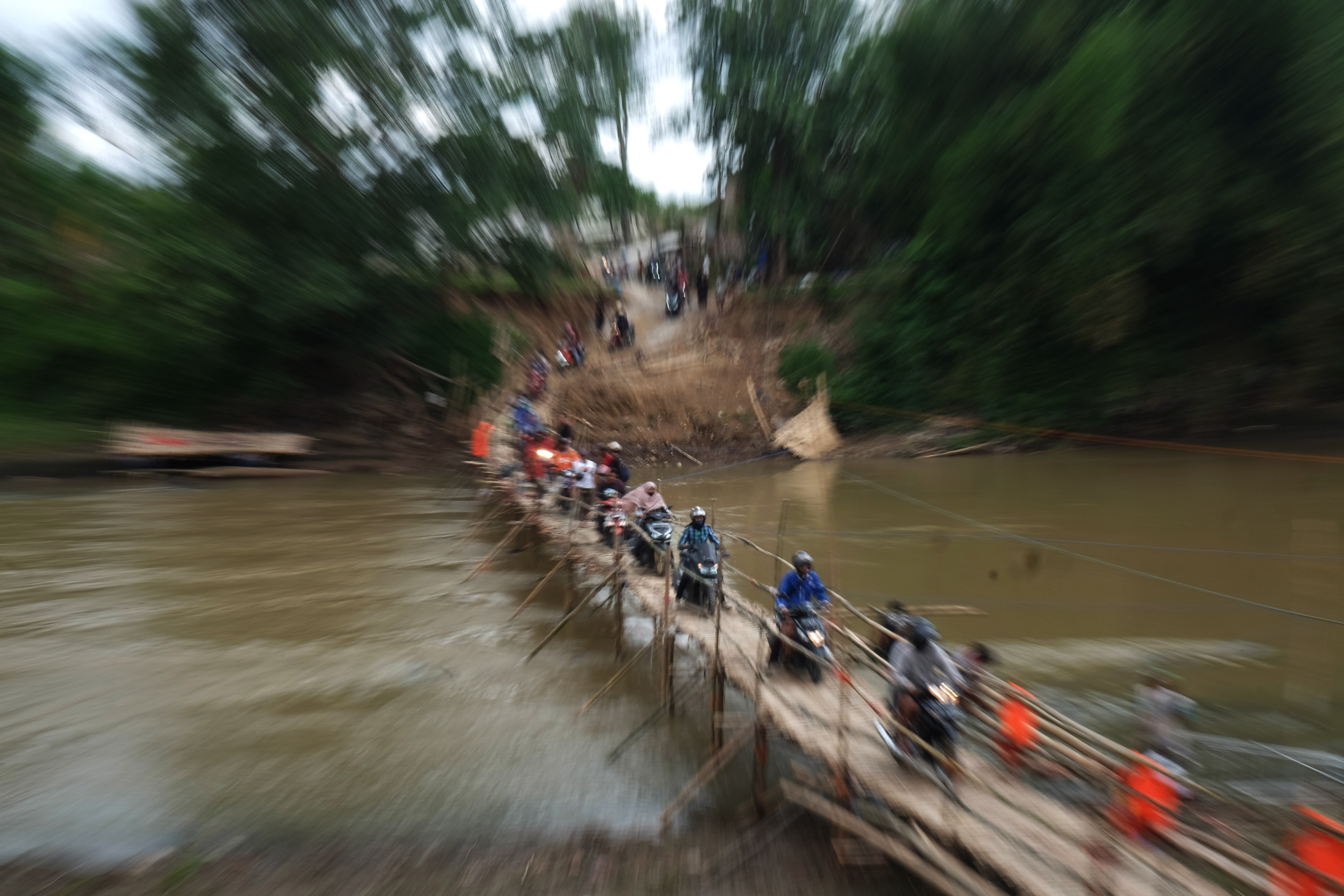 Jalan Alternatif Swadaya Warga Solo