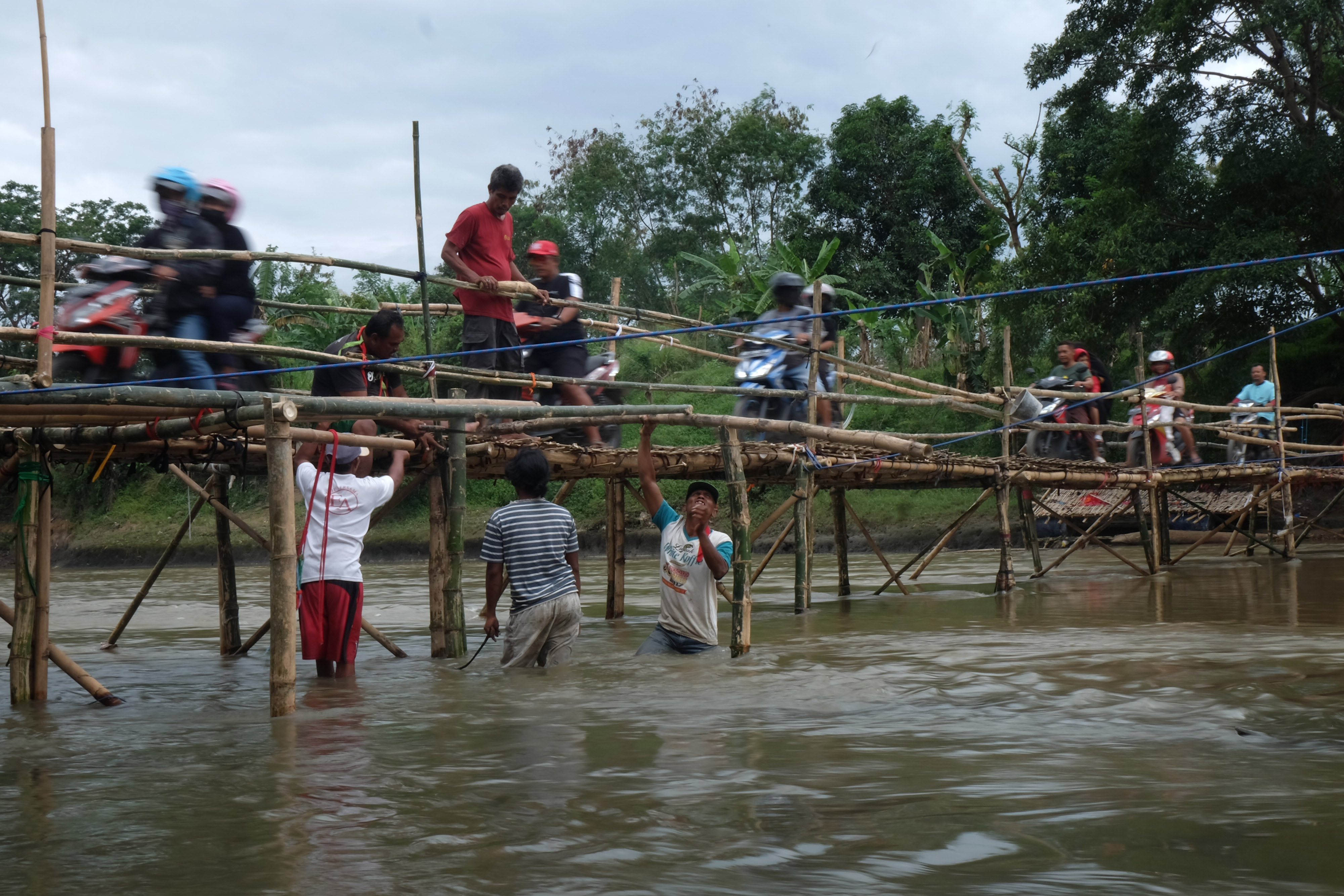 Jalan Alternatif Swadaya Warga Solo