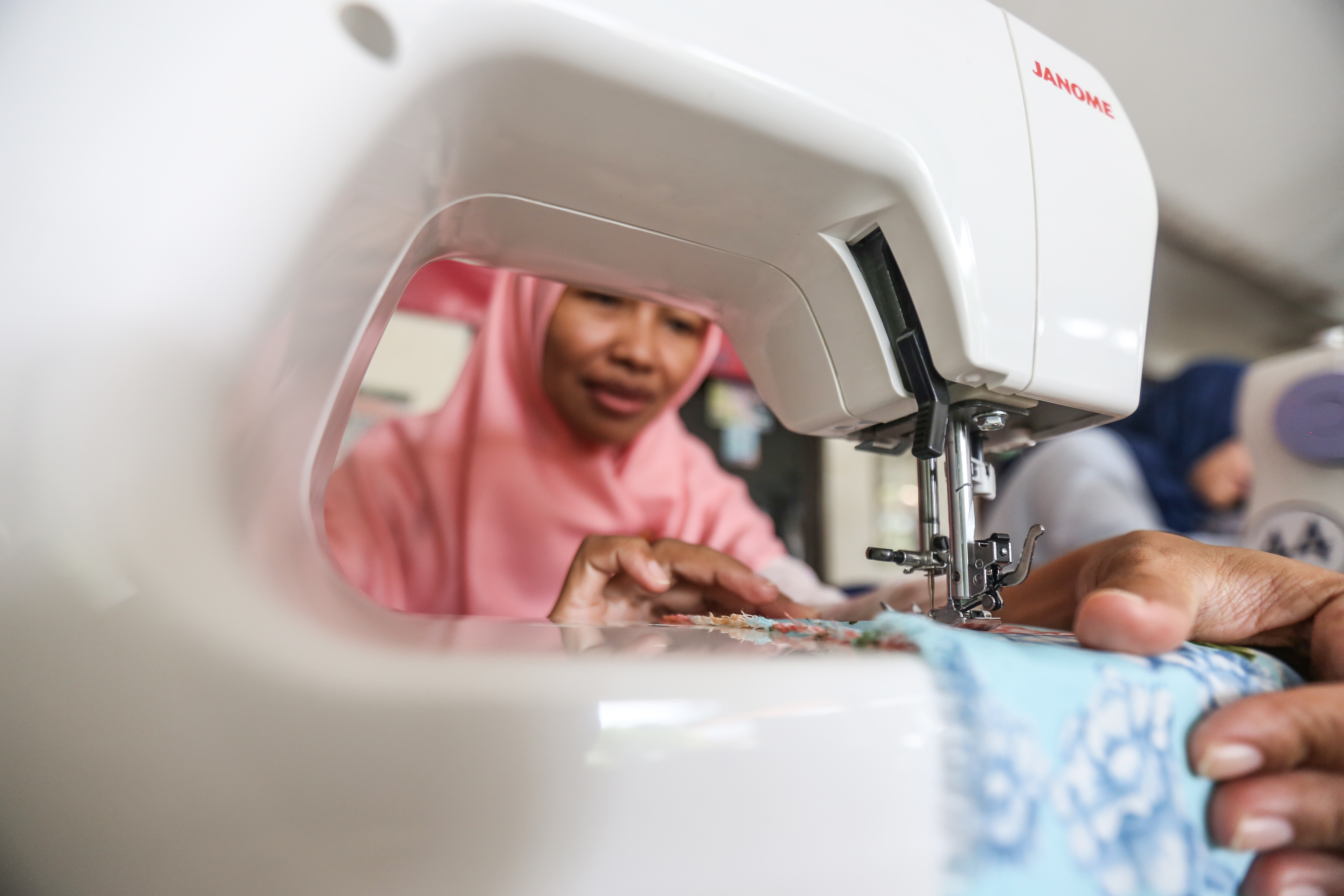 Pelatihan Menjahit Gratis di Depok