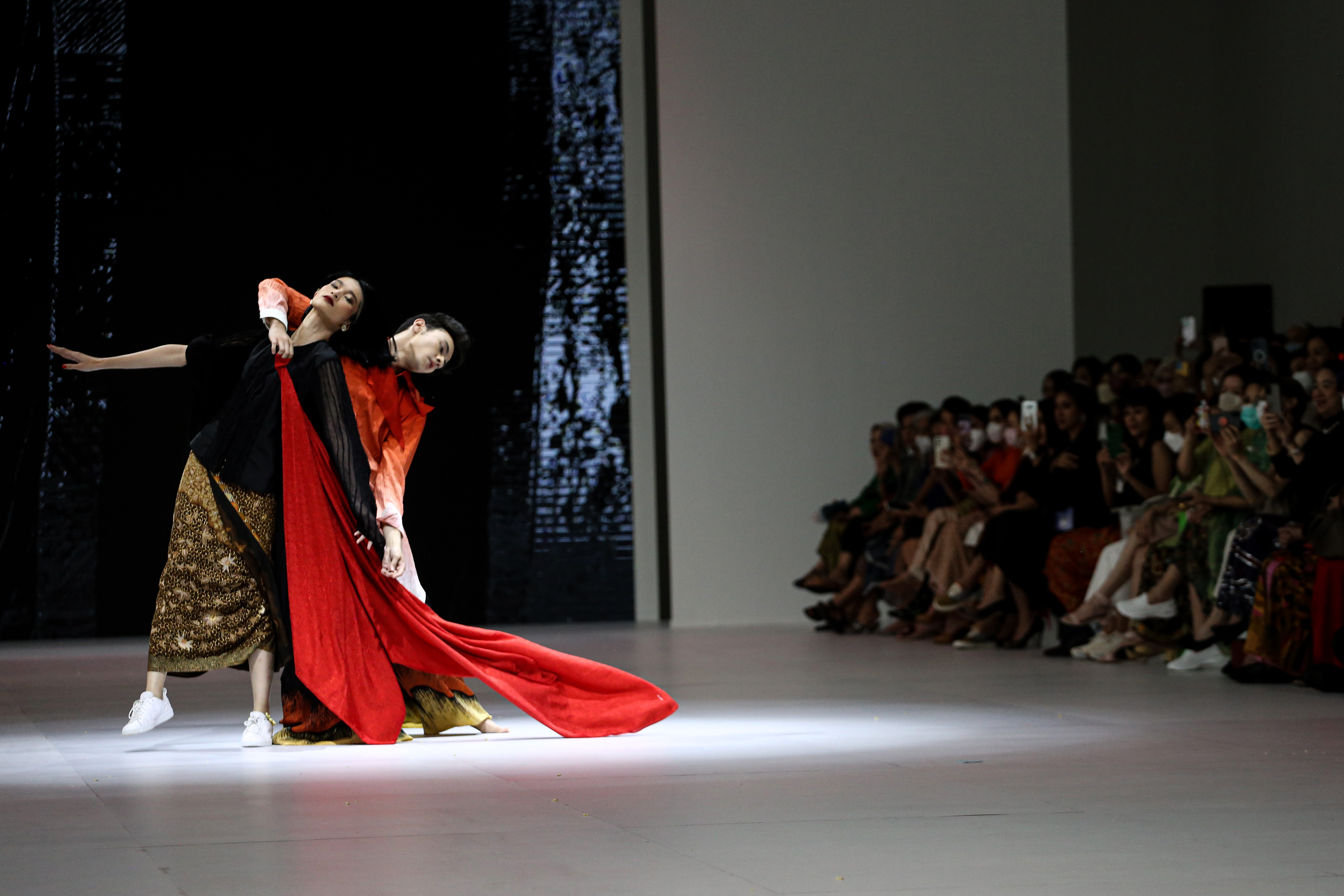 Busana Koleksi BINhouse di JFW 2023