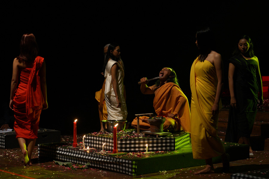 Pementasan Teater Ngayogya Mantra