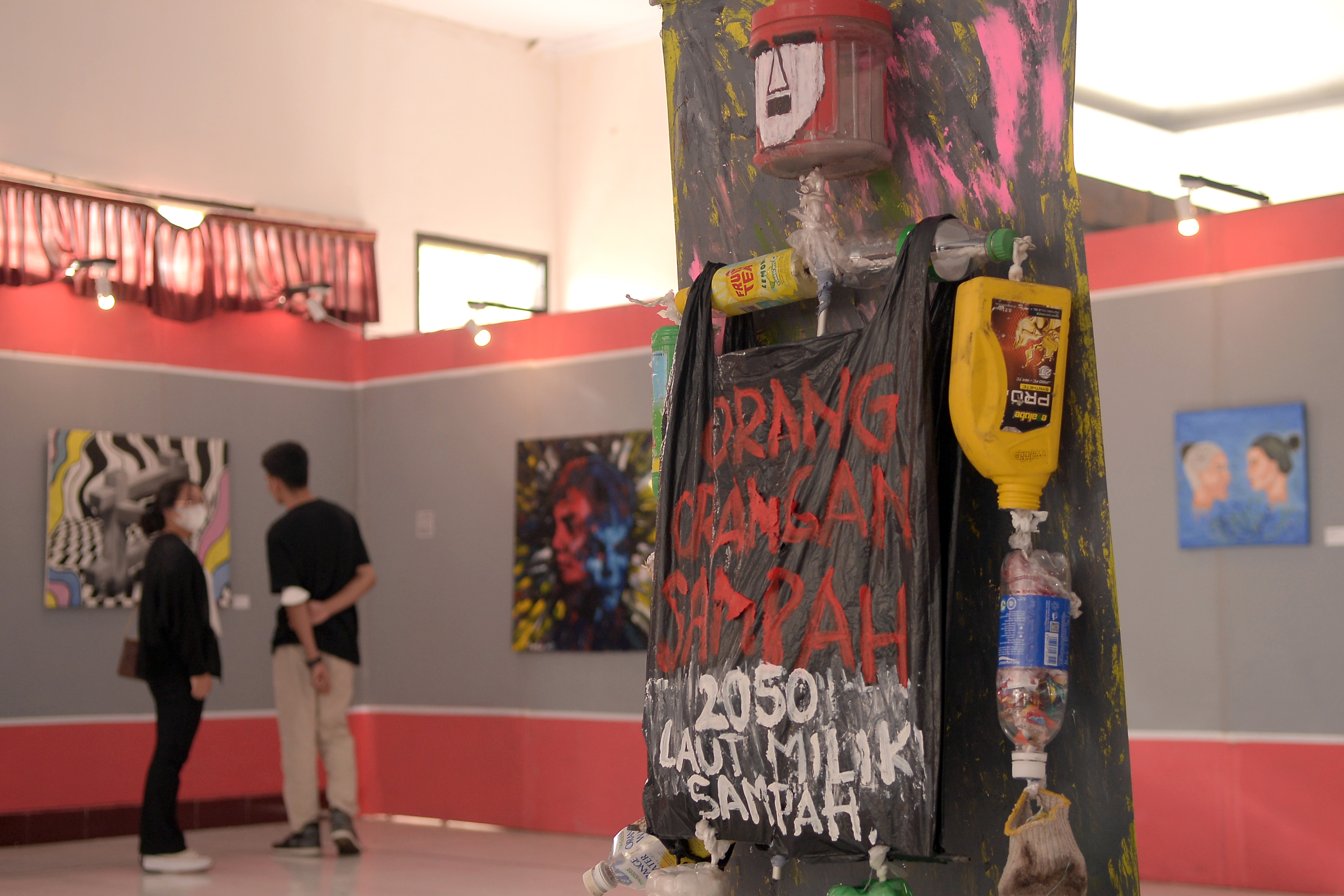 Pameran Seni Rupa Satoe Garis