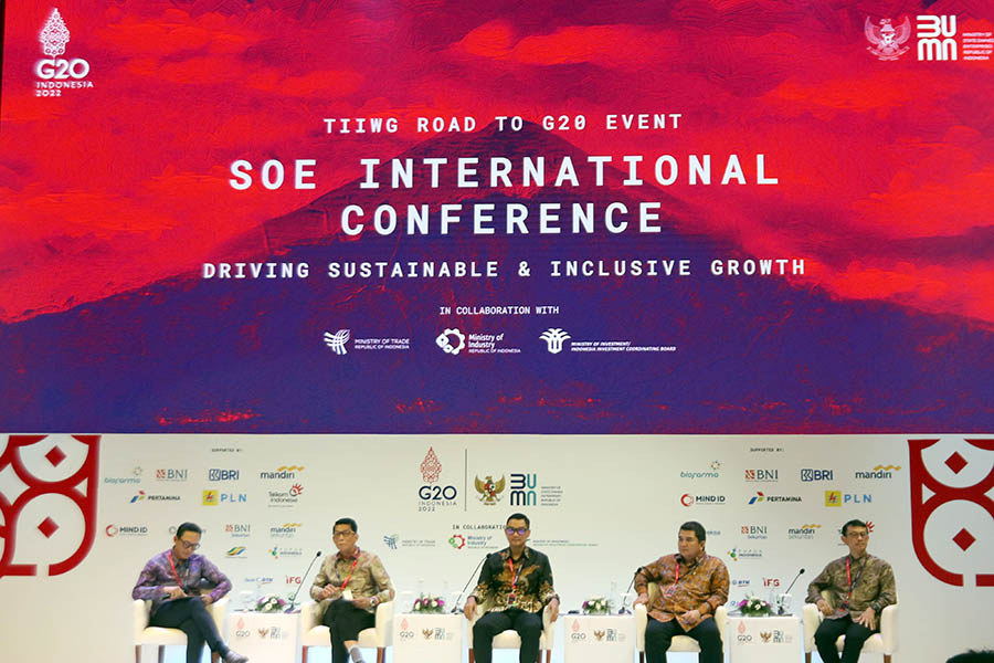 Diskusi Komitmen BUMN Terhadap Net Zero Emissien