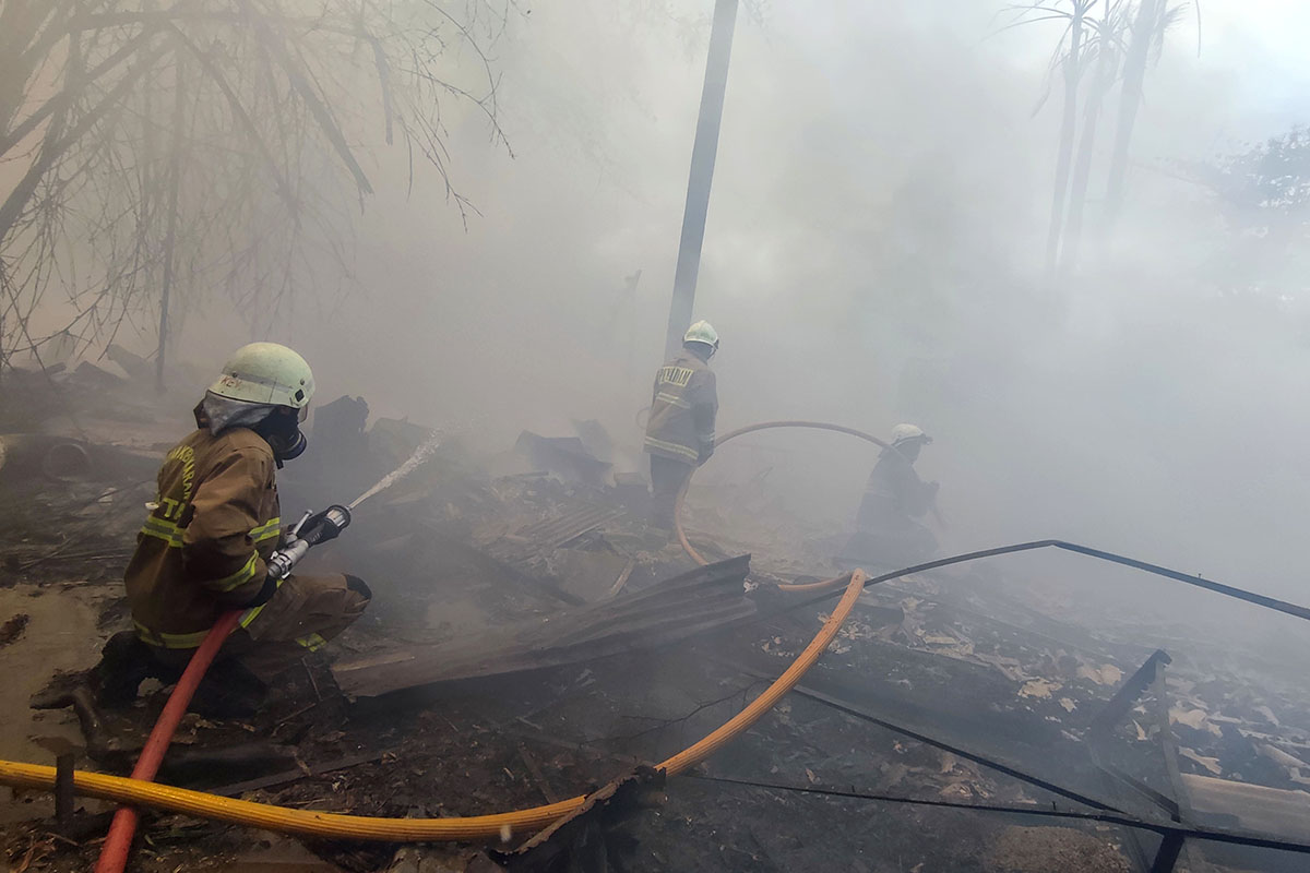 Kebakaran di Kawasan Permata Hijau