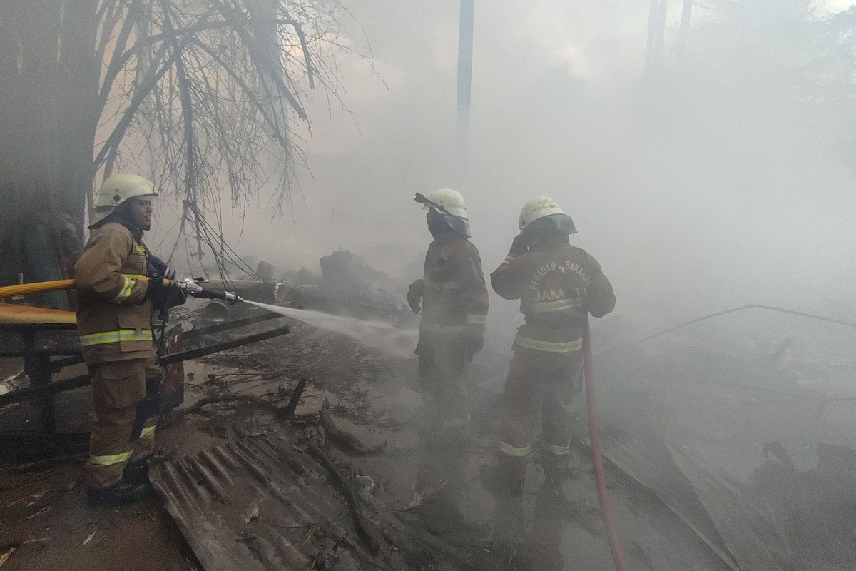 Kebakaran di Kawasan Permata Hijau