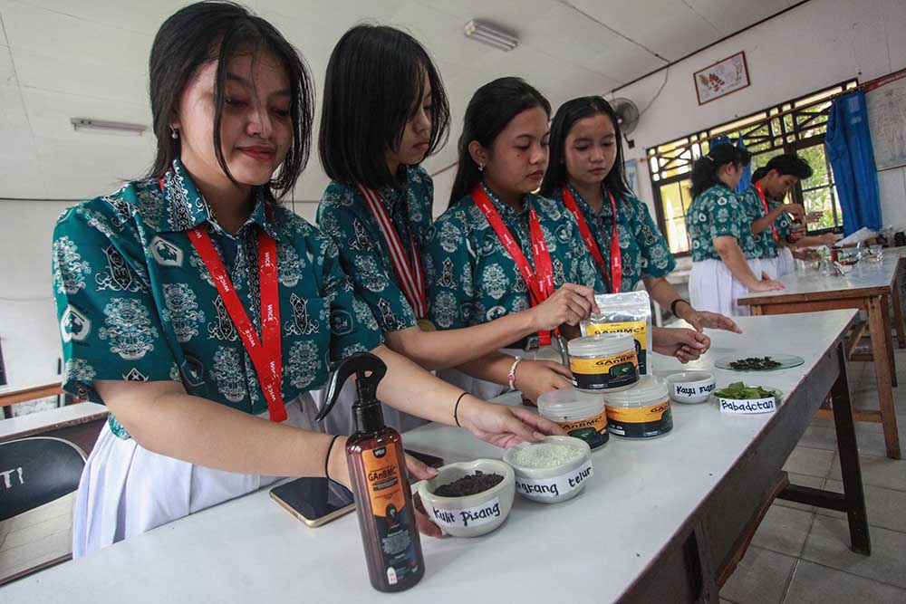 Medali Emas dan Perak di Ajang World Invention Competition Exhibition 2022 