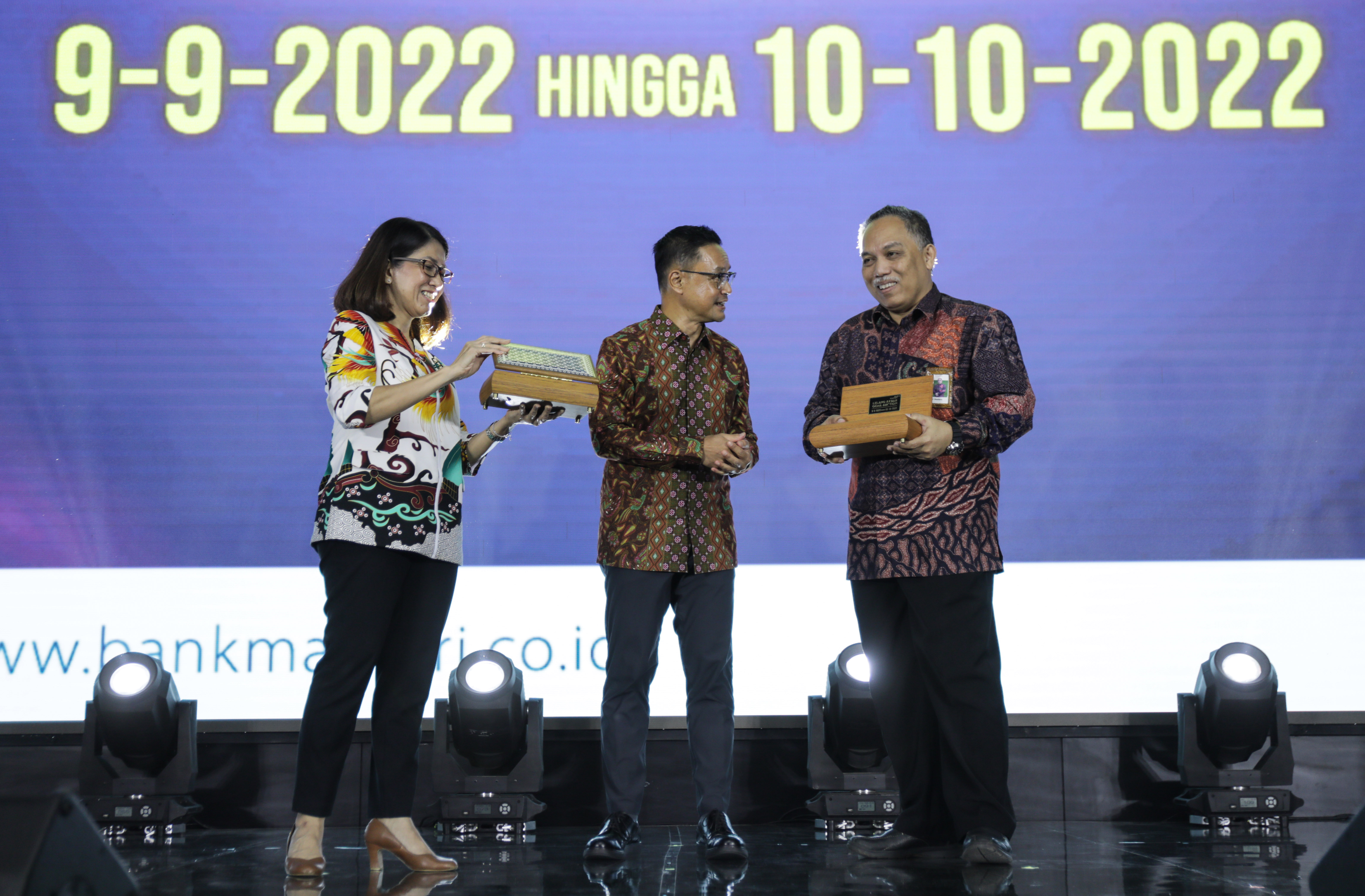 Lelang Akbar Gema Auction