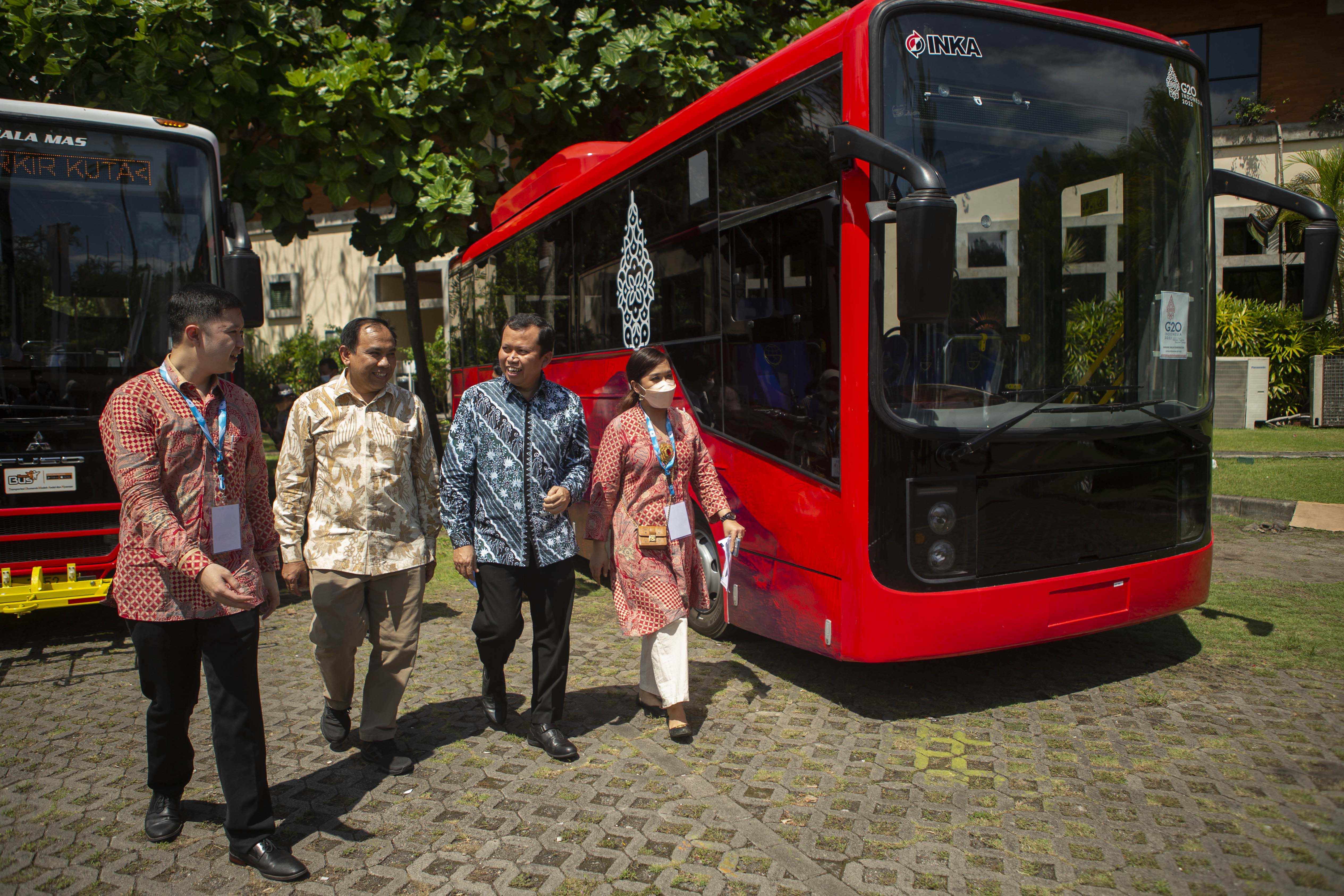 Kendaraan Listrik di Sustainable Transportation Forum (STF) 2022