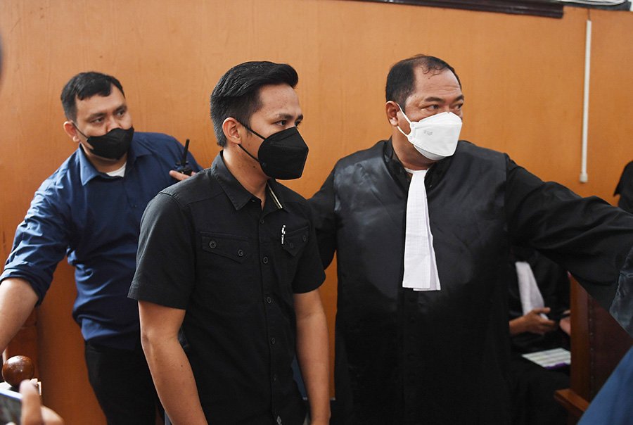 Orang Tua Brigadir Yosua Samuel Menjadi Saksi Sidang Terdakwa Richard Eliezer 