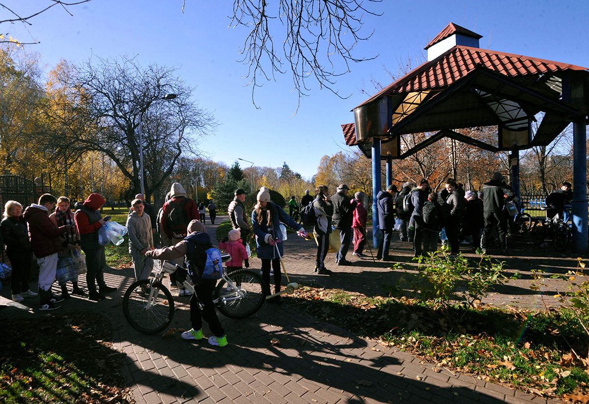 Warga Kyiv Antre Air Bersih