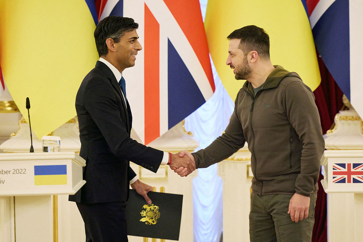  PM Inggris yang Baru Kunjungi Kyiv