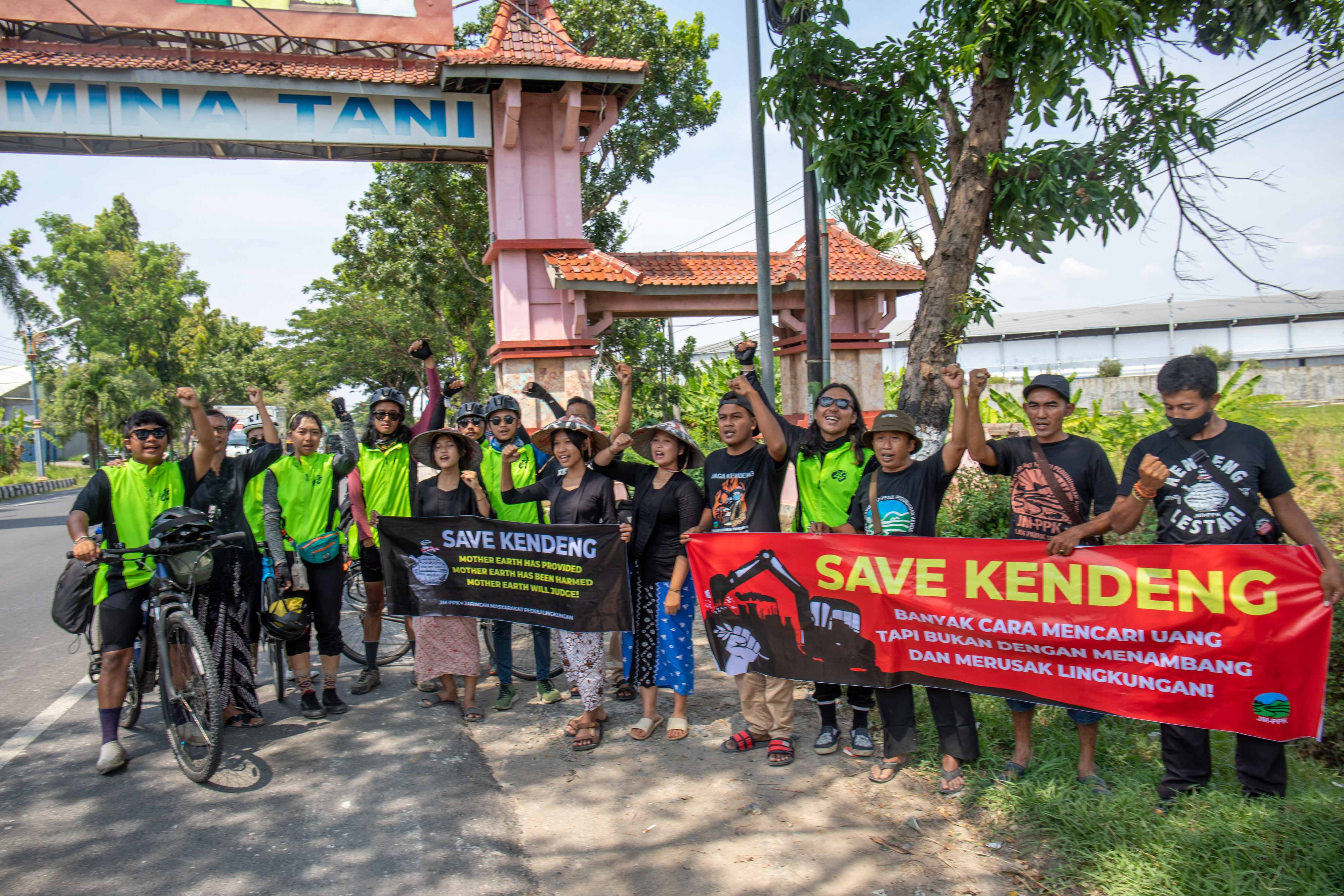 Kampanye Krisis Iklim Chasing the Shadow