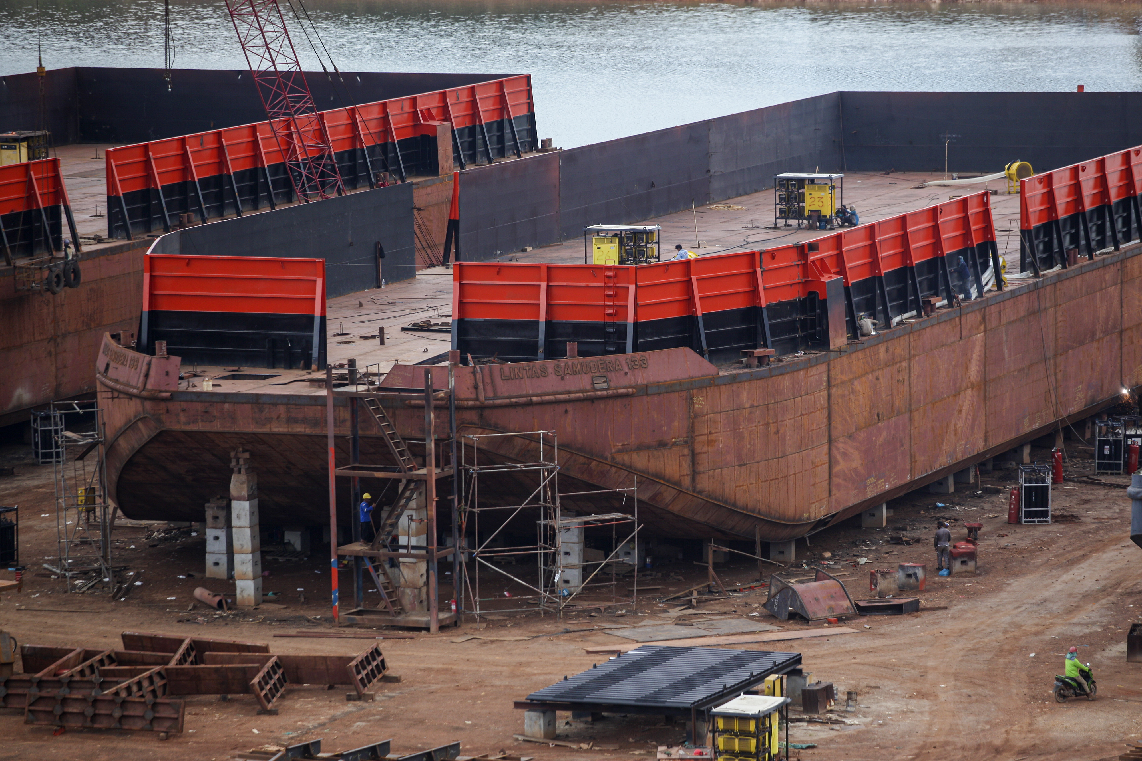 Produksi Kapal di Dalam Negeri