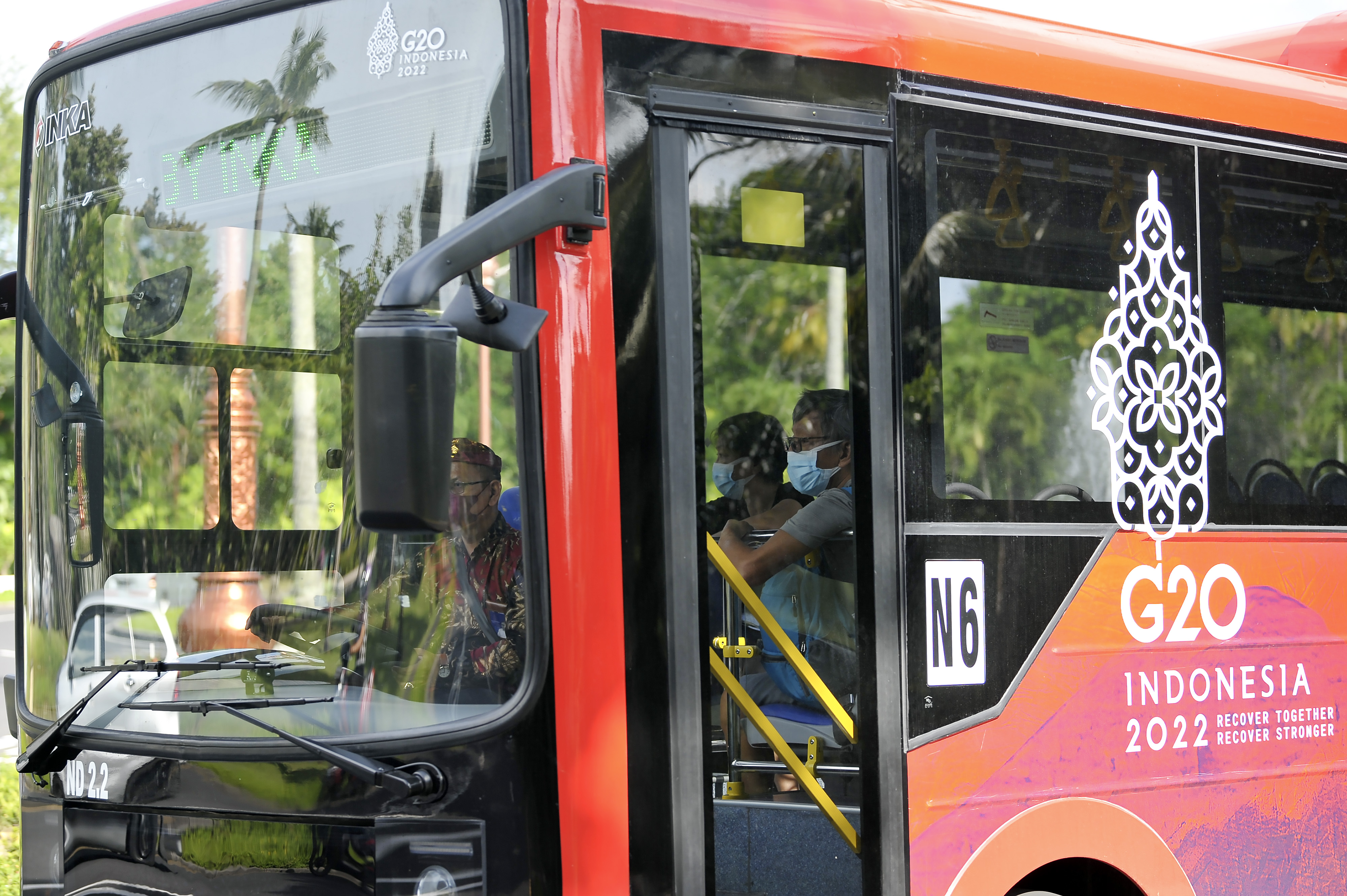 Uji Coba Bus Listrik Sebagai Transportasi G20 di Bali
