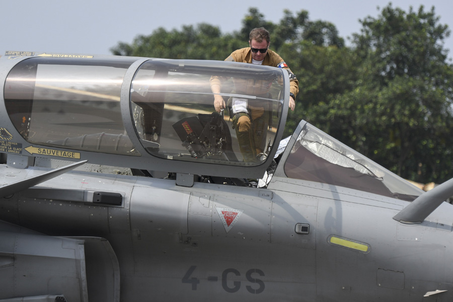 Flypass Pesawat Tempur Rafale