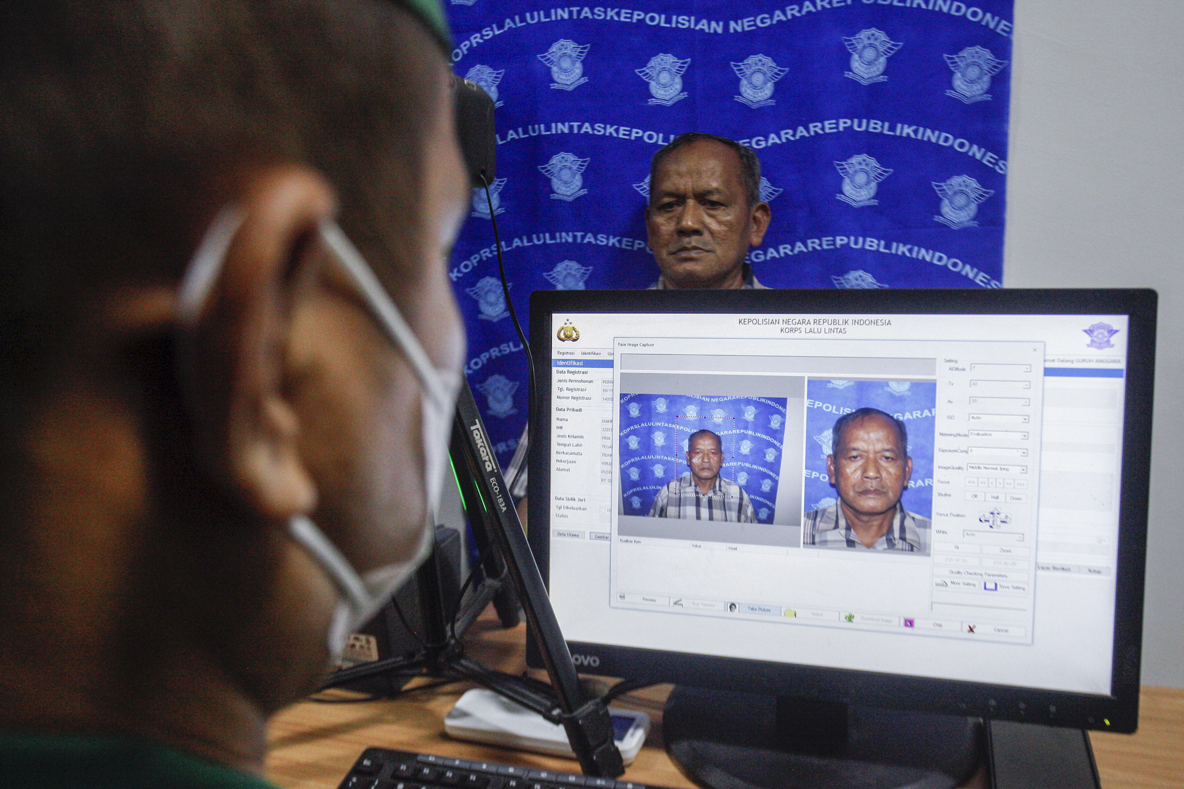 Layanan Sim Gratis Memperingati Hari Pahlawan