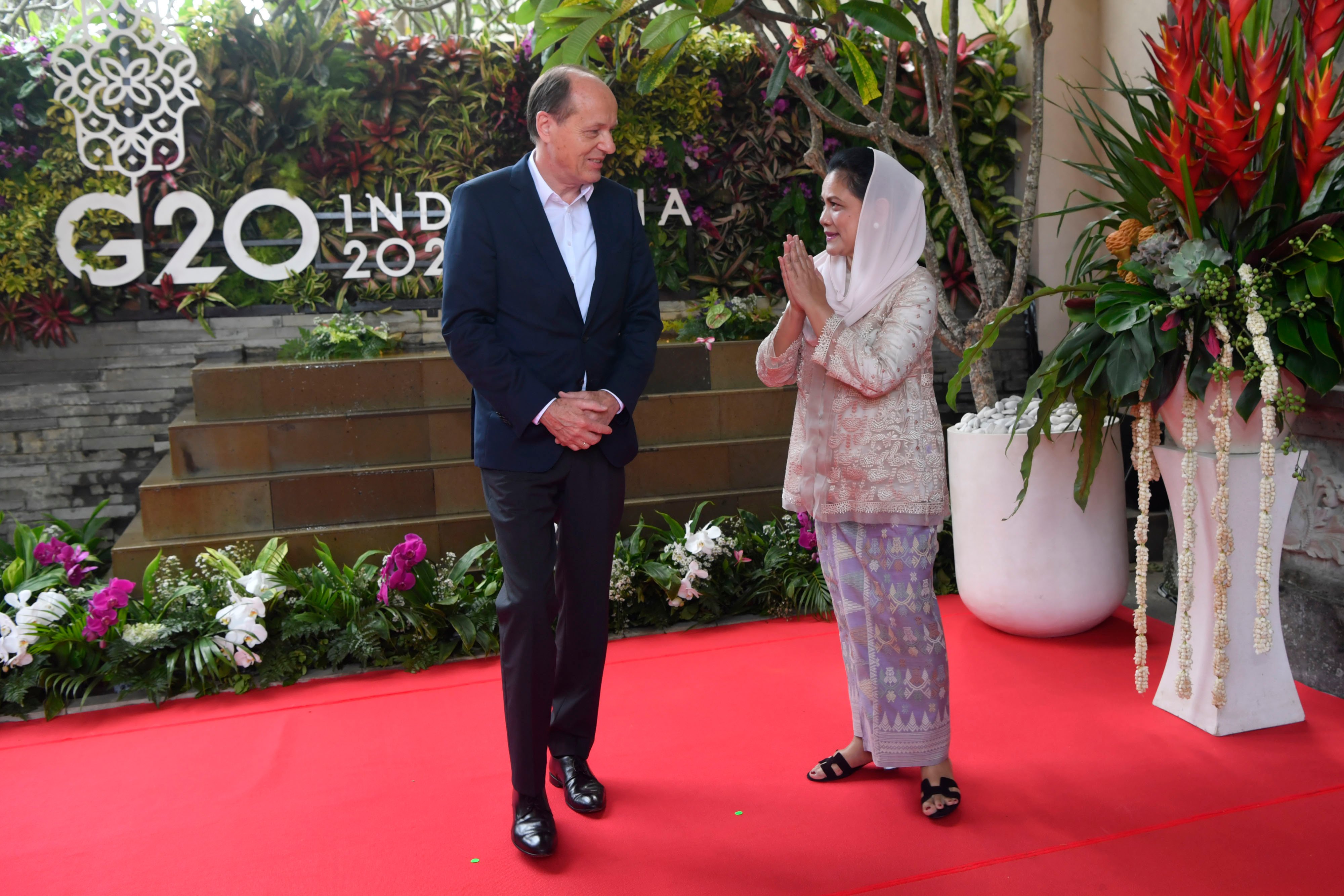 Spouse Program KTT G20 