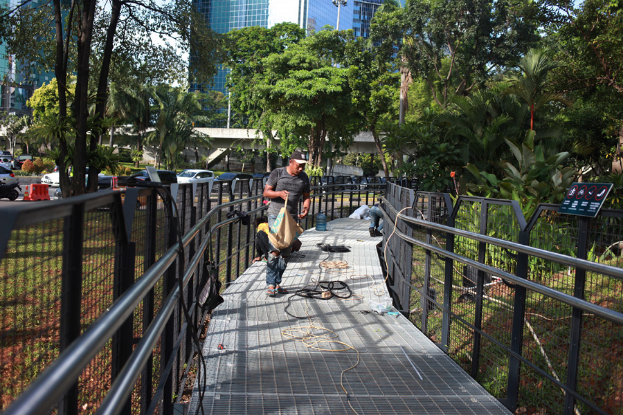 Pembangunan Jalur Pendestrian Taman Semanggi