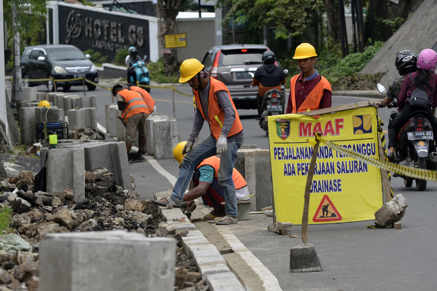 Revitalisasi Trotoar Di Bandar Lampung