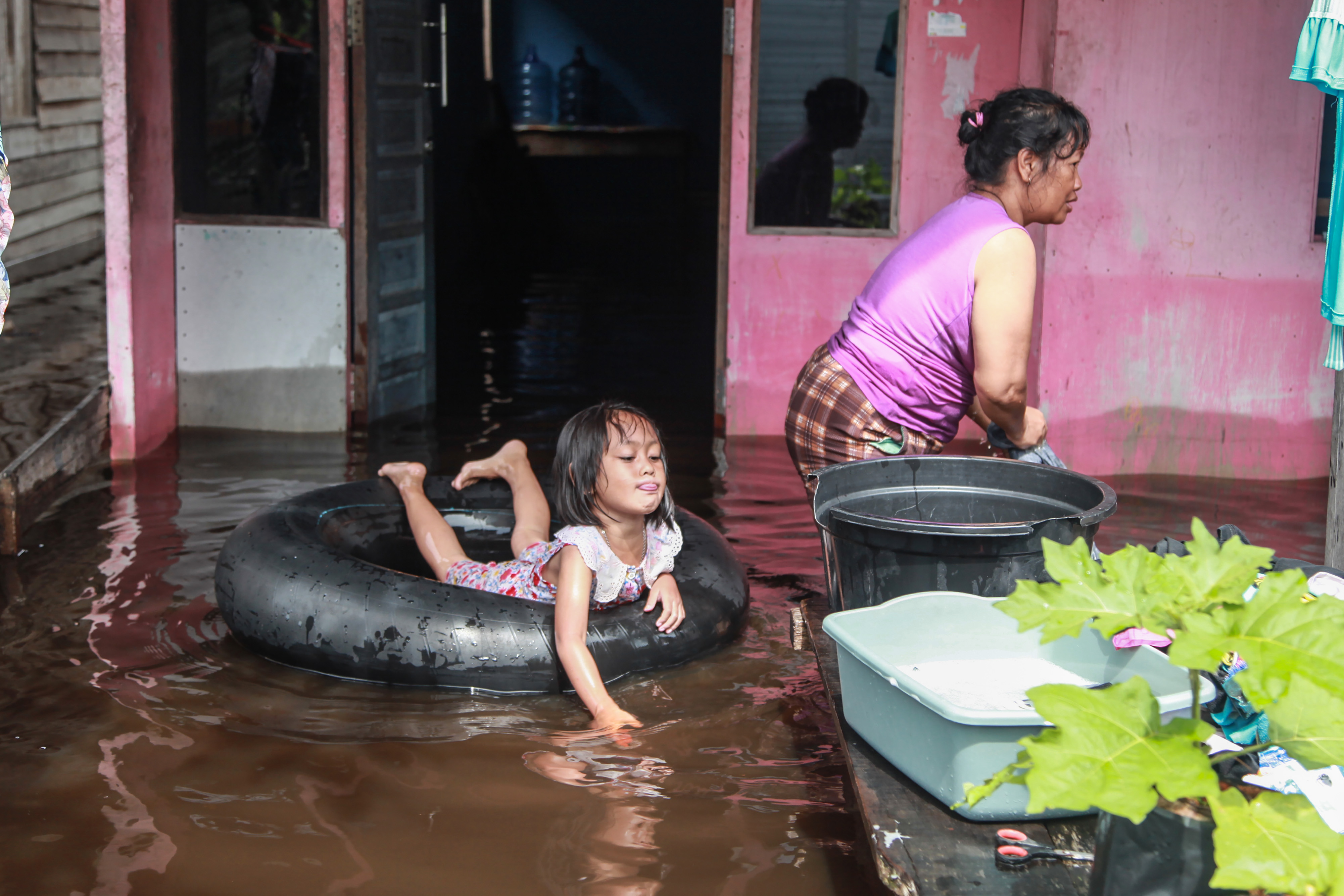 Dampak Banjir Rendam Pemukiman di Palangka Raya
