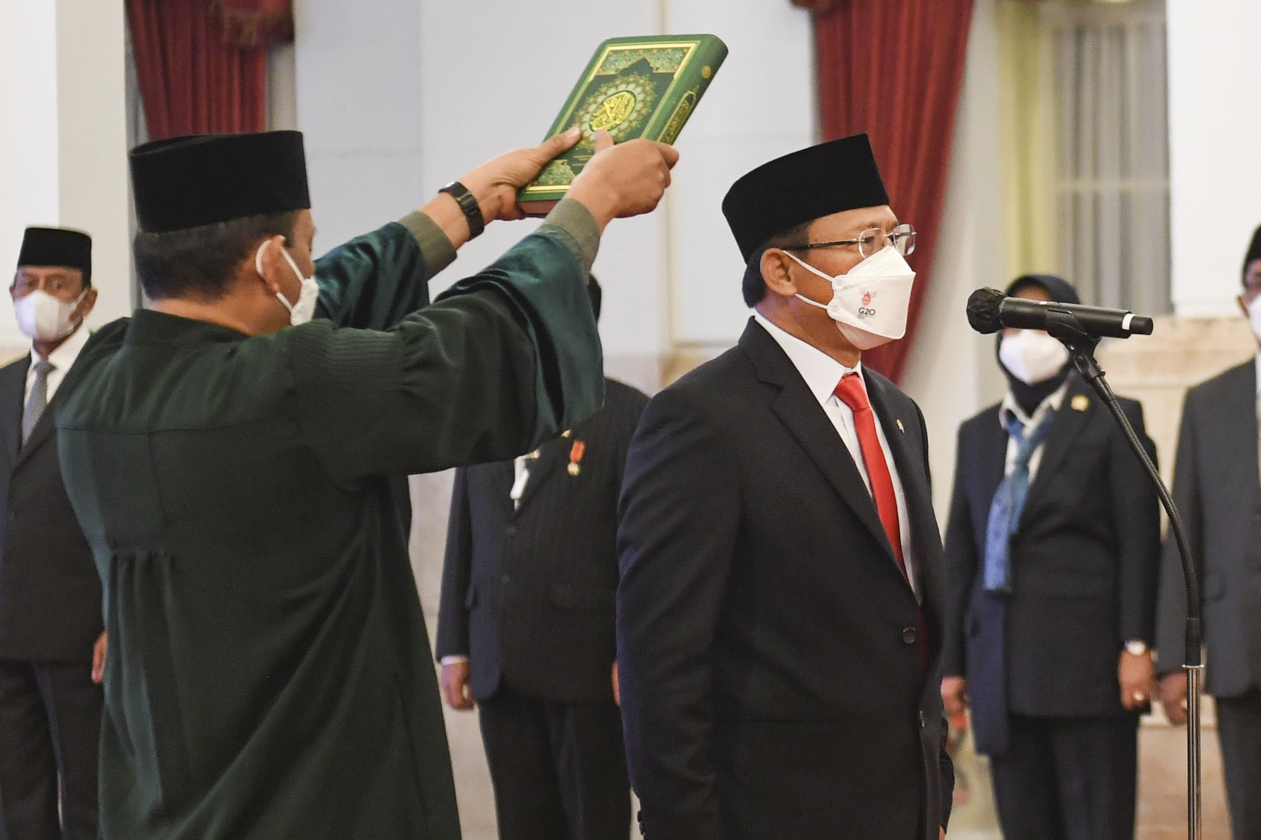 Presiden Melanatik Mardiono Sebagai Utusan Khusus Presiden