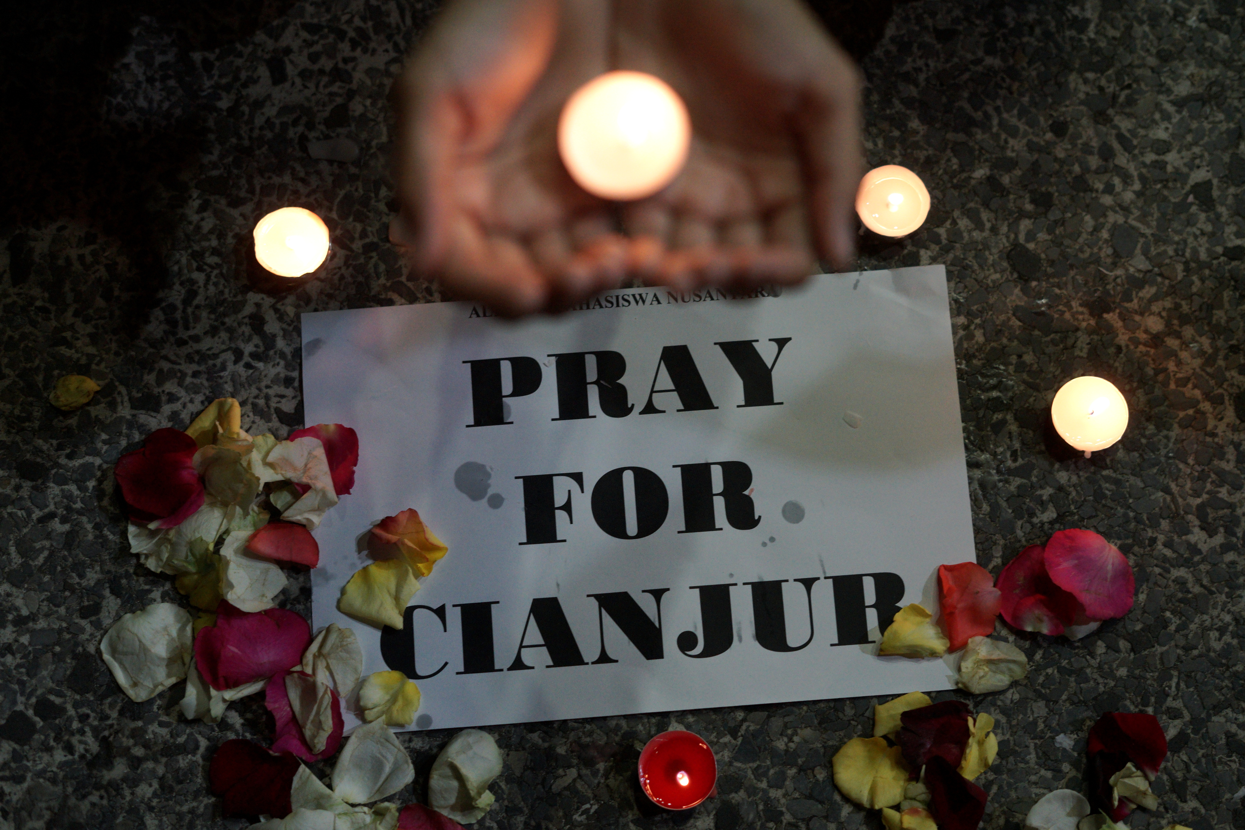 Doa Bersama Aliansi Mahasiswa Nusantara untuk Cianjur