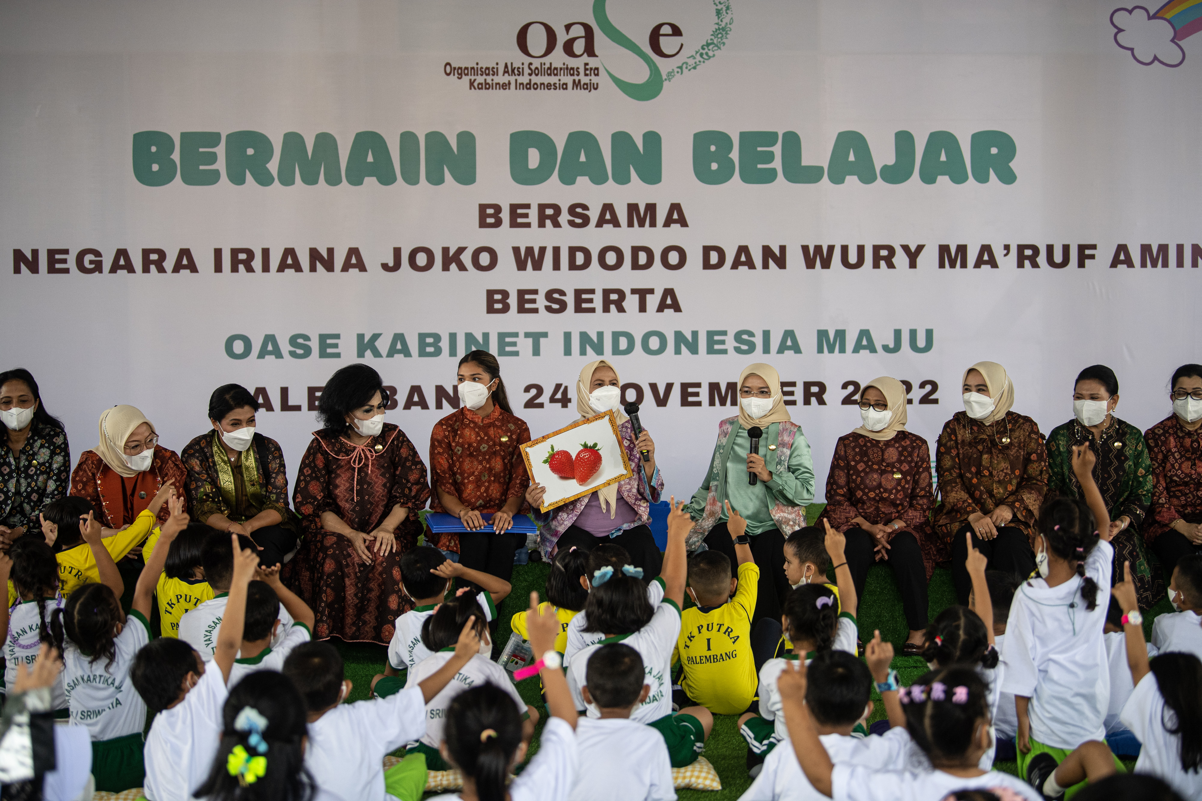 Kunjungan Kerja Ibu Negara Iriana Joko Widodo di Palembang