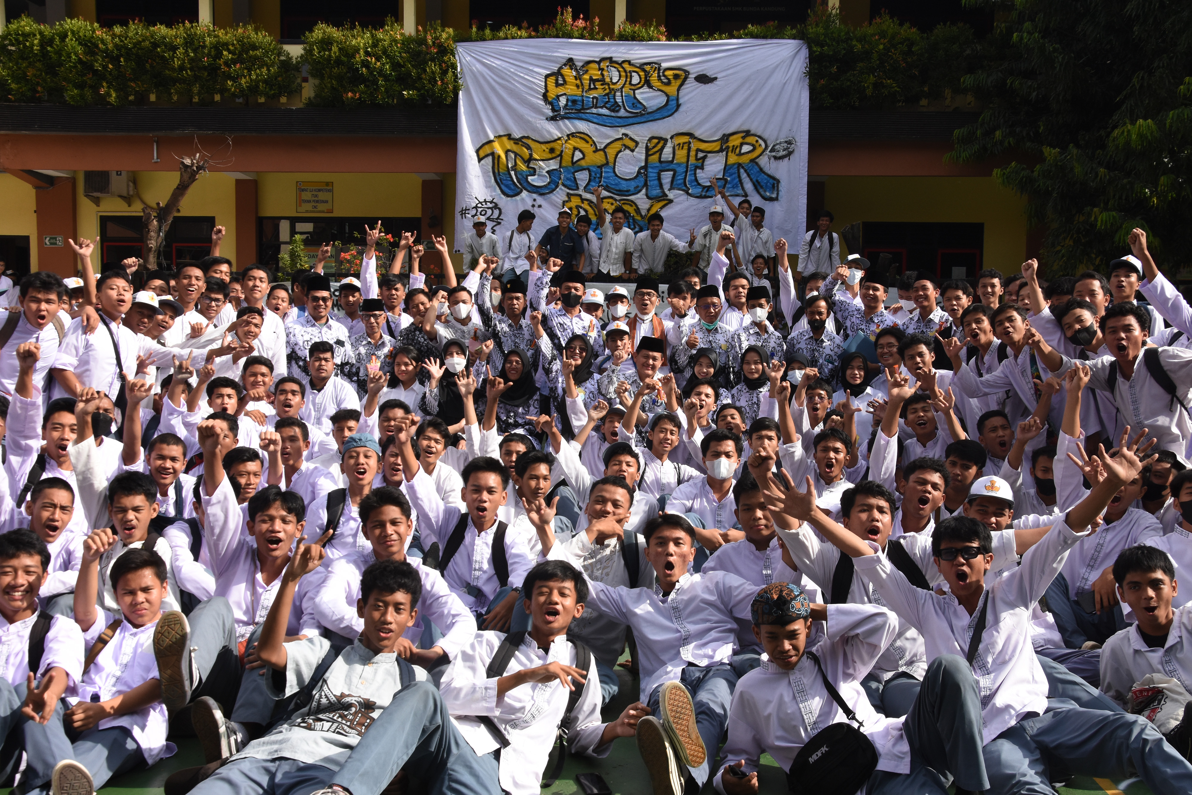 Peringatan Hari Guru di Jakarta