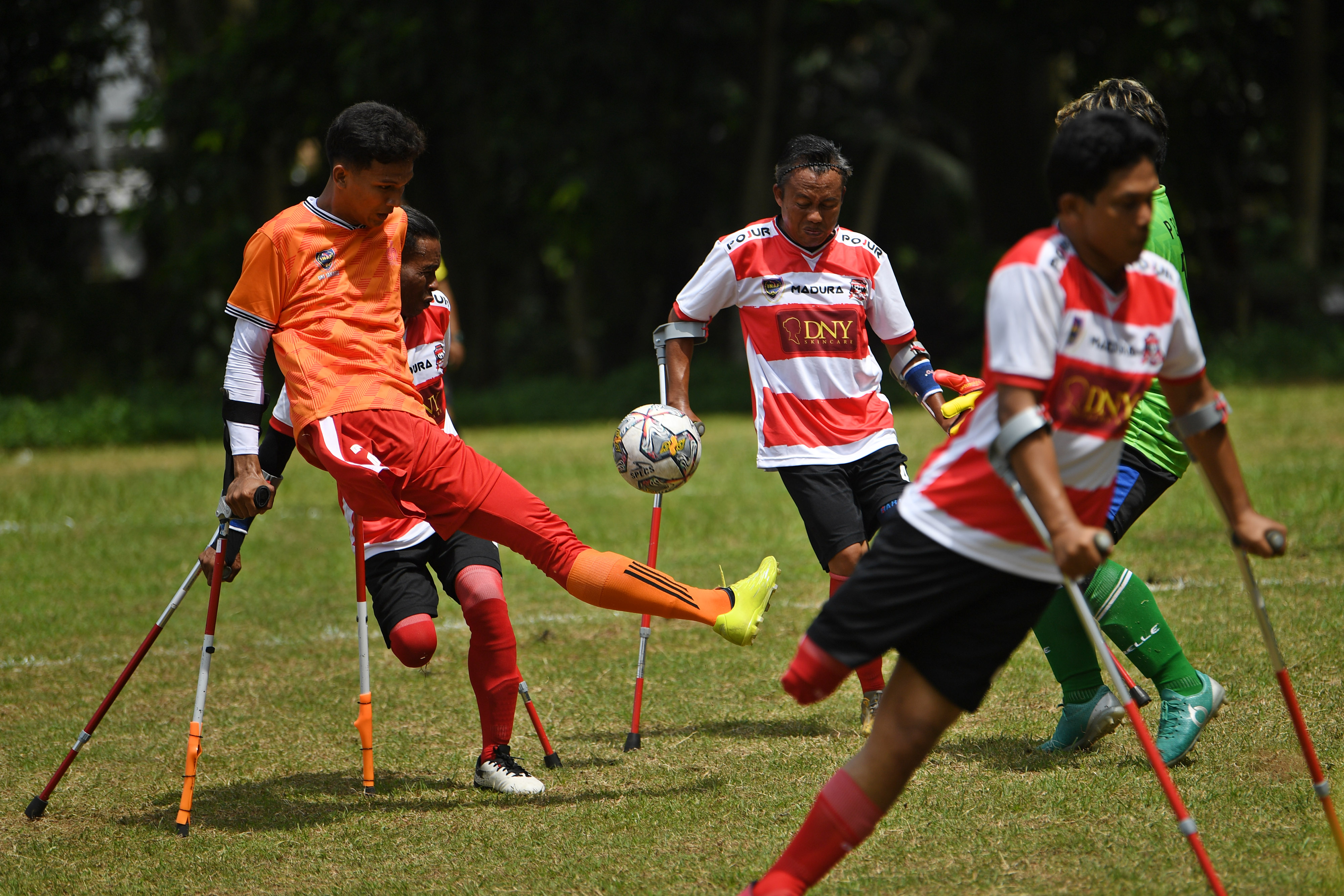 Kompetisi Sepak Bola Amputasi Pertama di Indonesia