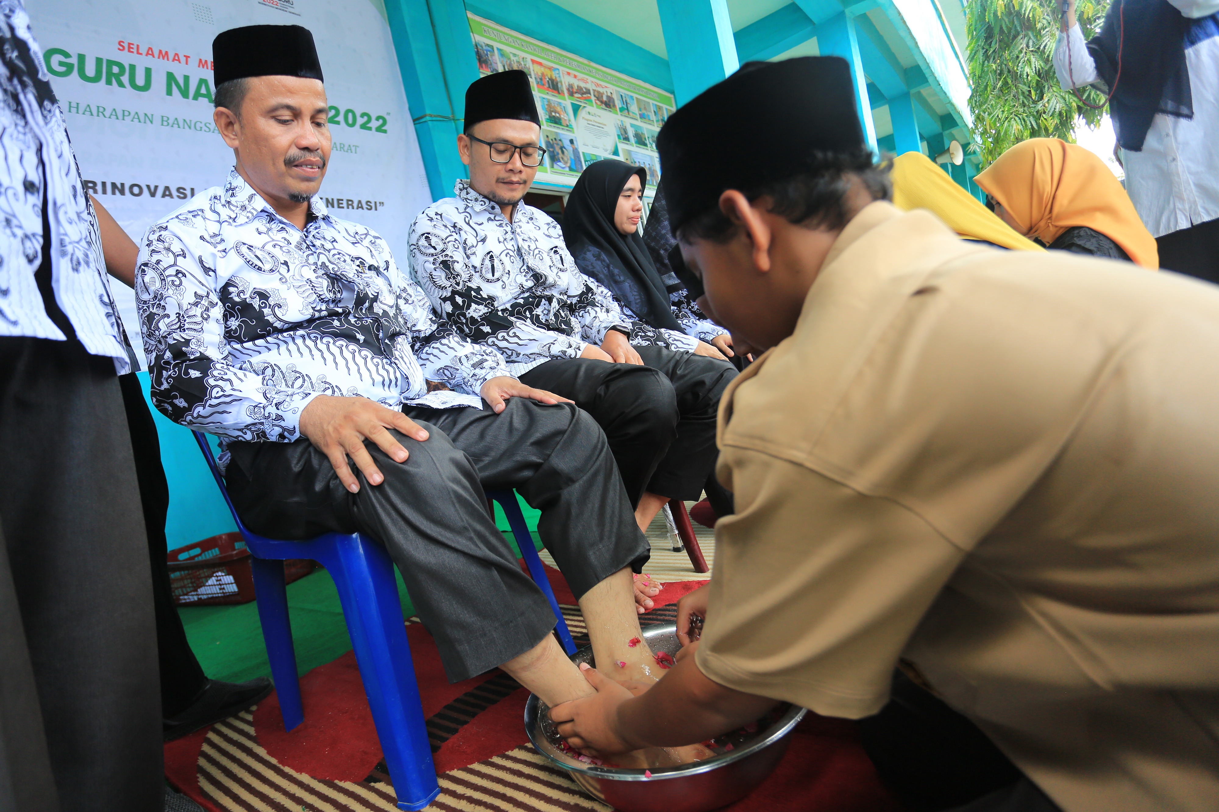 Peringatan Hari Guru di Aceh