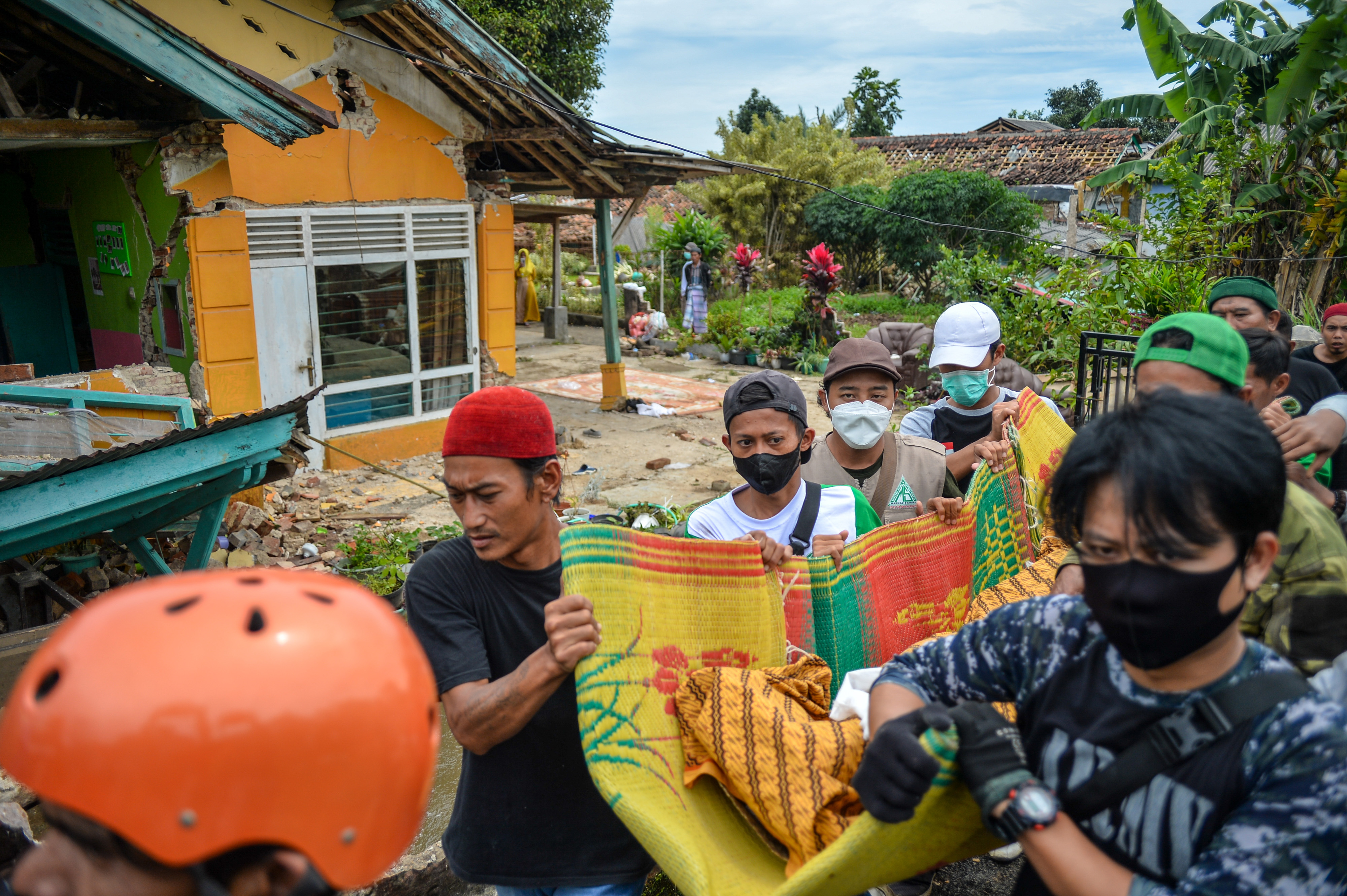 Pemakaman Jenazah Korban Gempa Cianjur