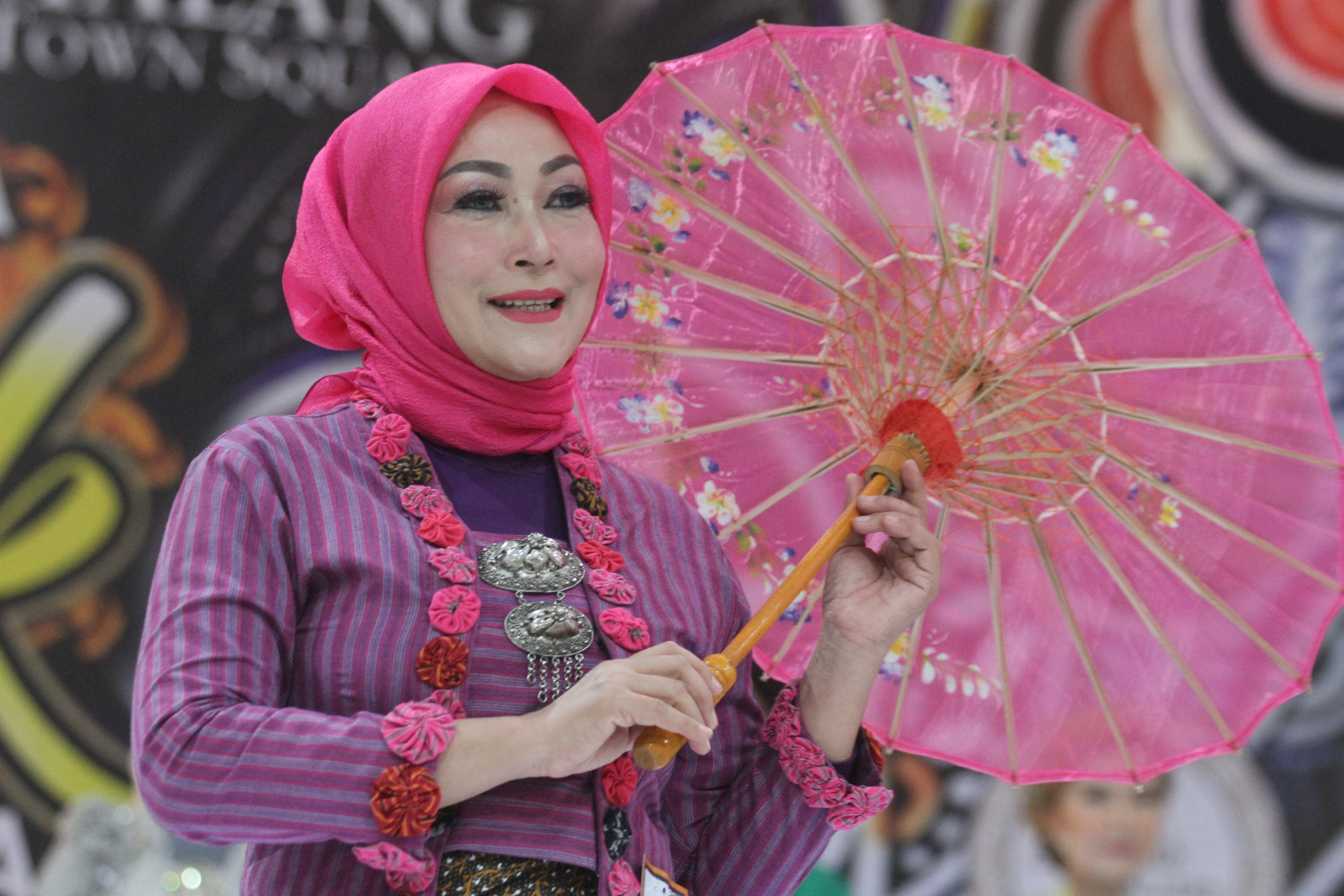 Kontes dan Parade Kebaya di Malang