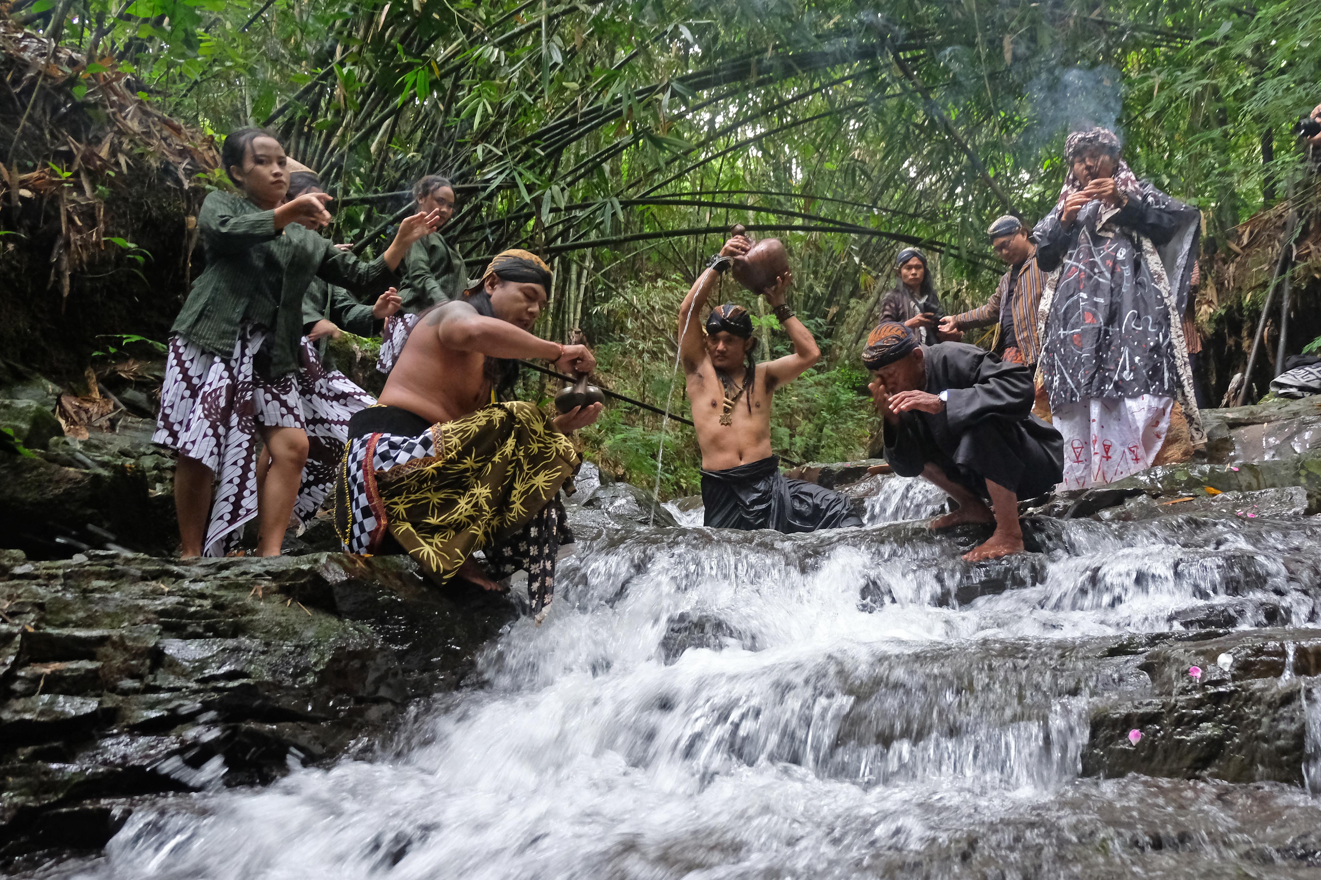Tradisi Tapak Jaran Sembrani Gunung Merbabu