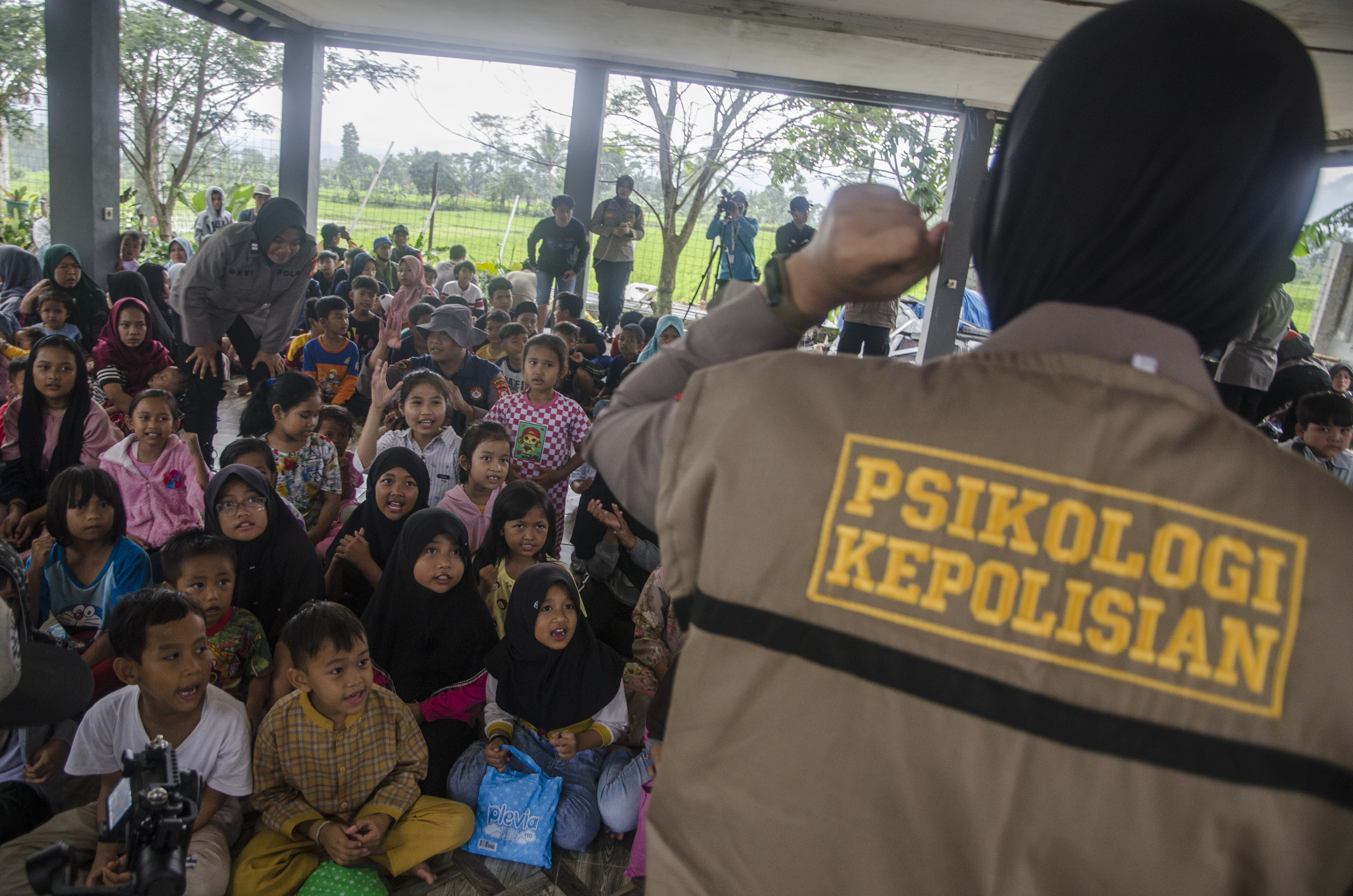 Trauma Healing untuk Anak Korban Gempa Cianjur