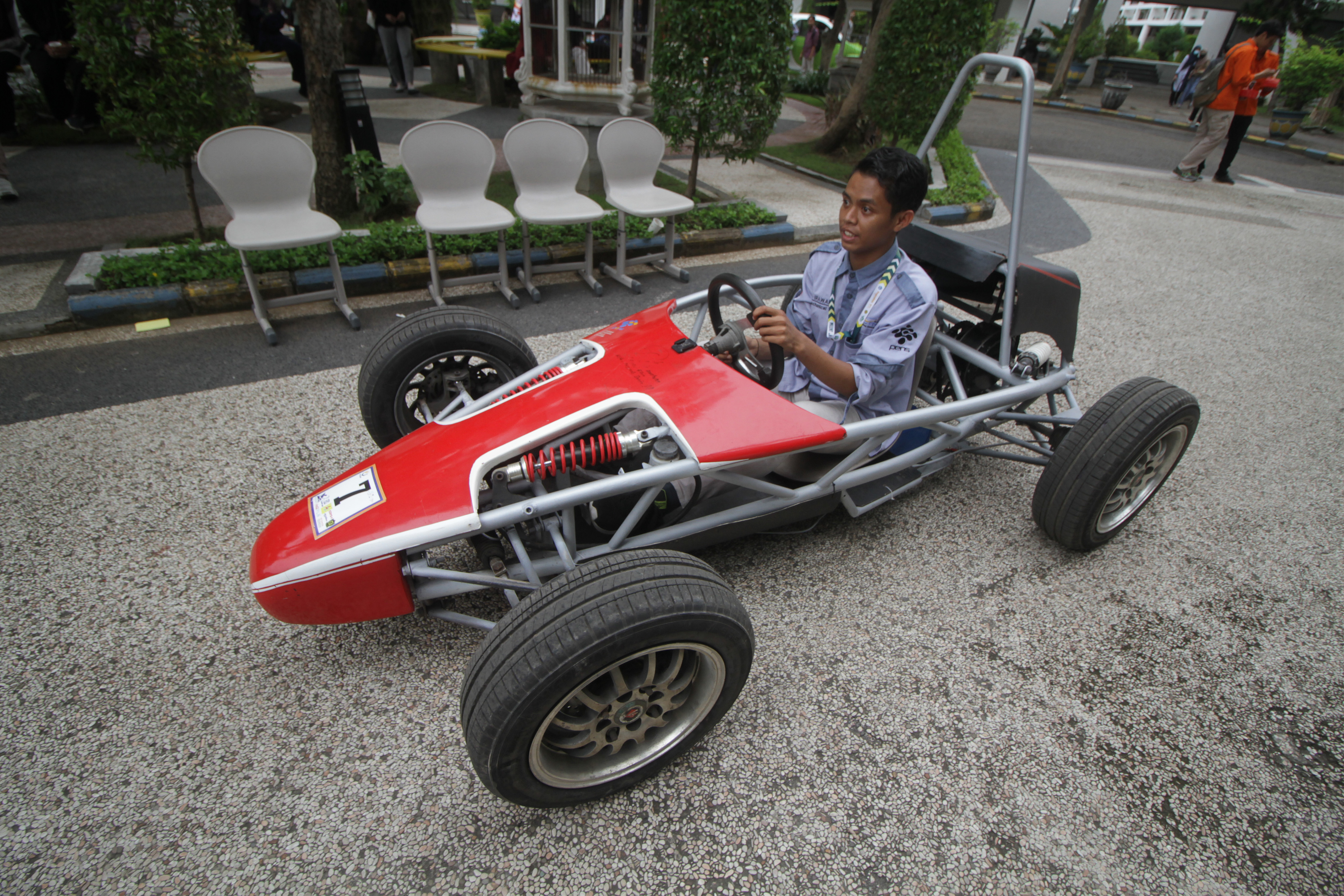 Pameran Teknologi VKTR dan Pens