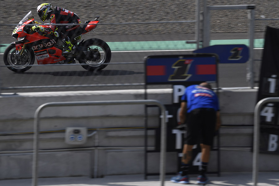 Pemanasan Jelang Race 2 WSBK Mandalika 2022