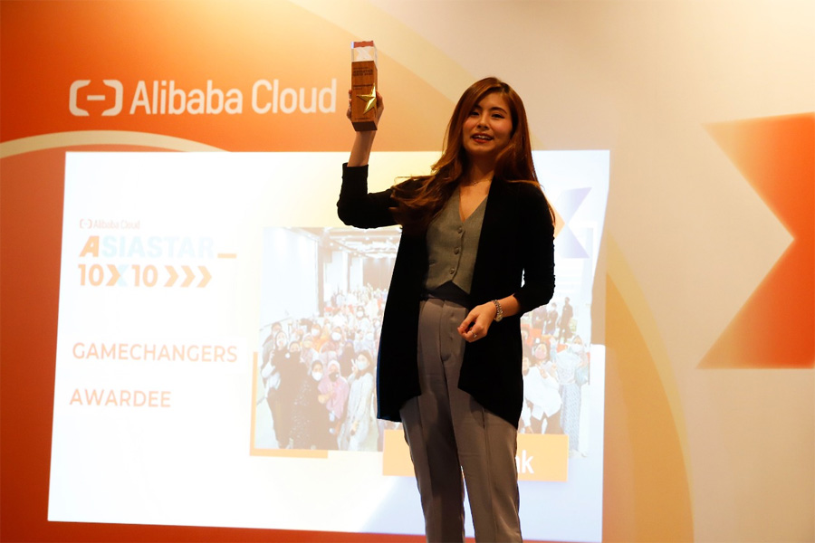 Bukalapak Terima Penghargaan Alibaba Cloud Award 2022